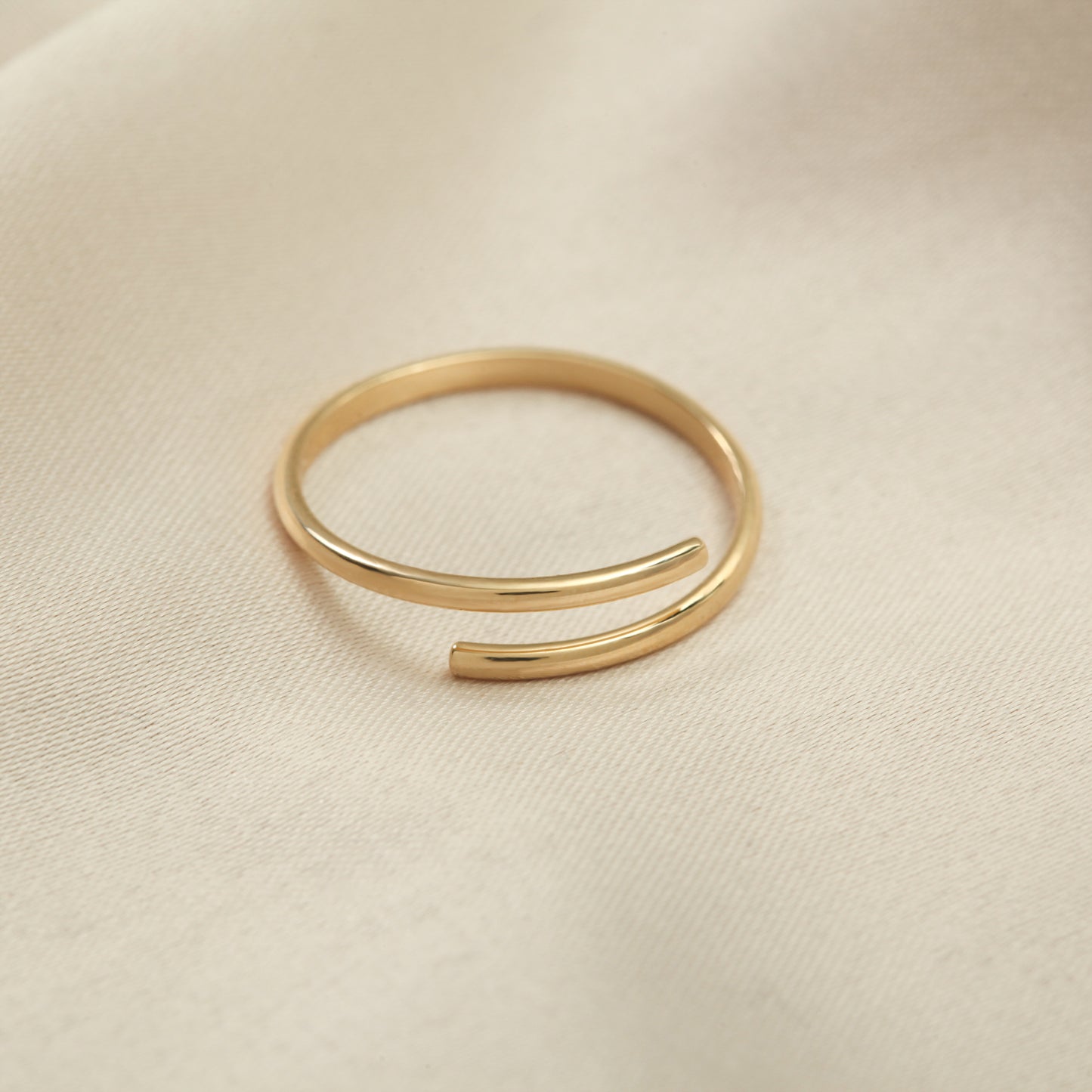 Minimalist 14K Solid Gold Ring