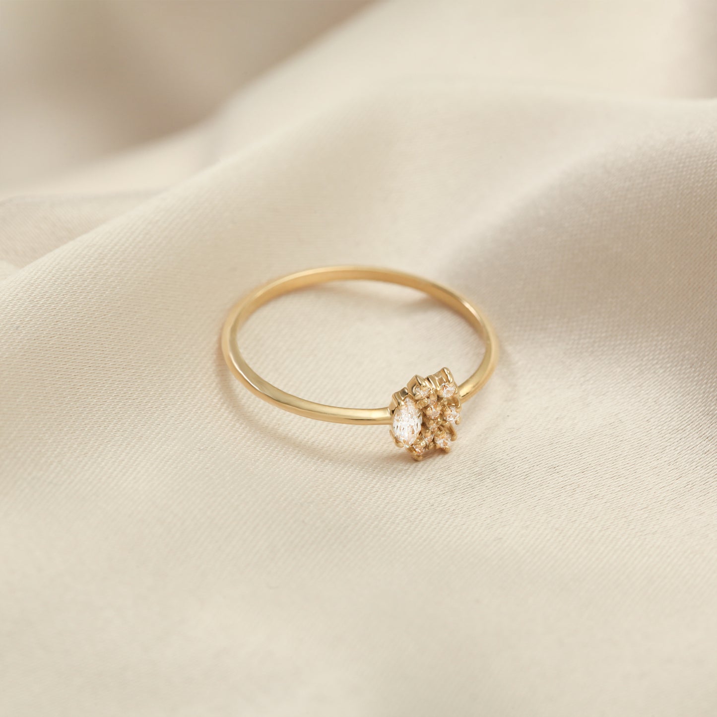 14K Minimalist Marquise Zircon Ring