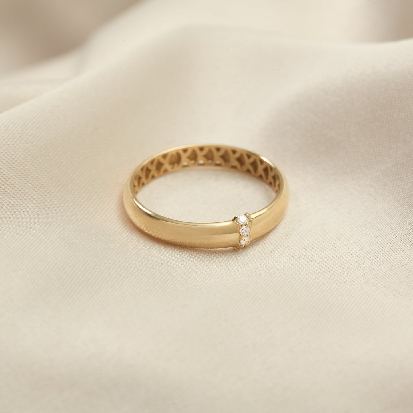 14K Minimalist Gold Stone Band Ring