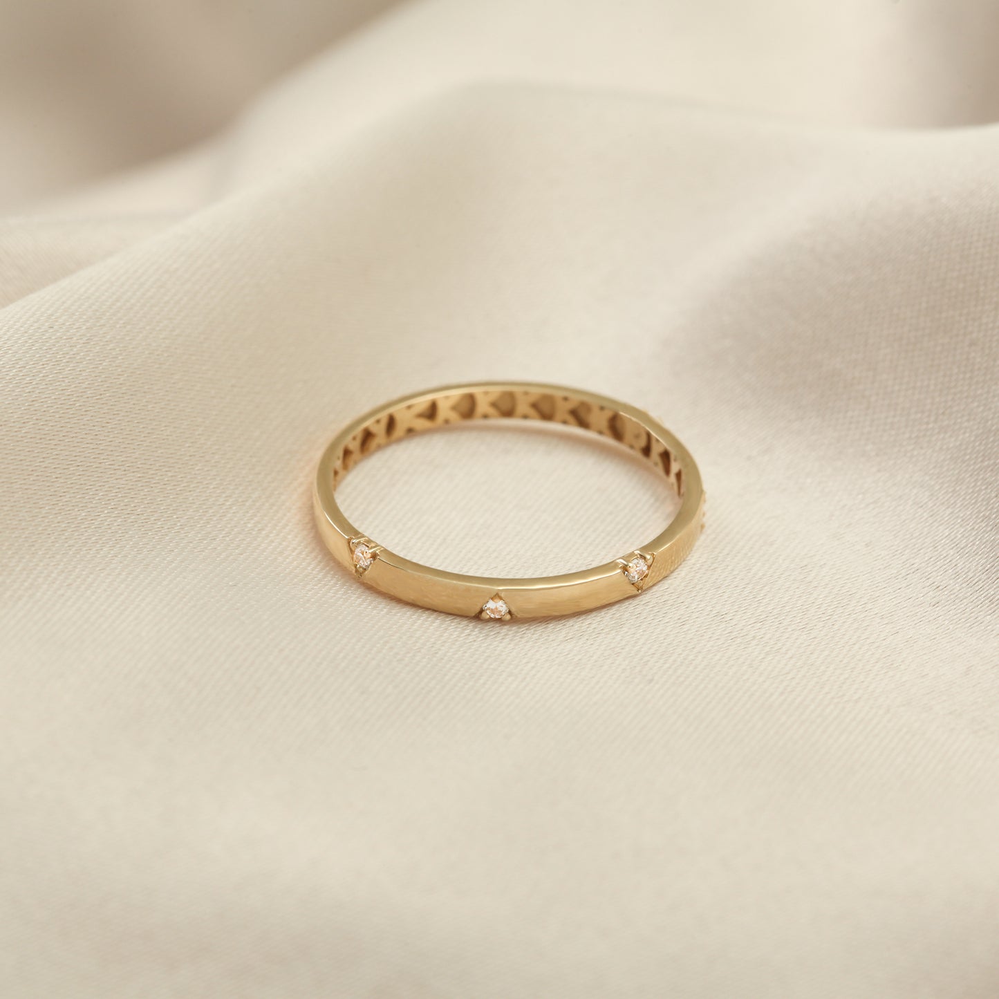 14K Minimalist Gold Ring with Tiny Zircon