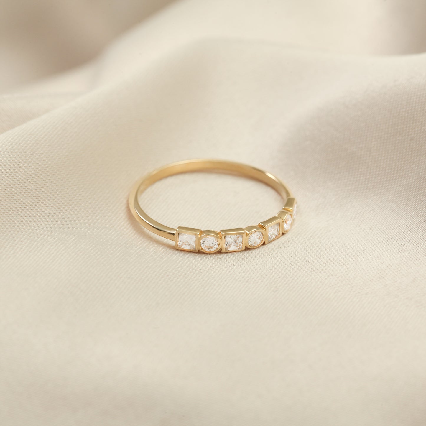 14K Round & Square Zircon Gold Band Ring