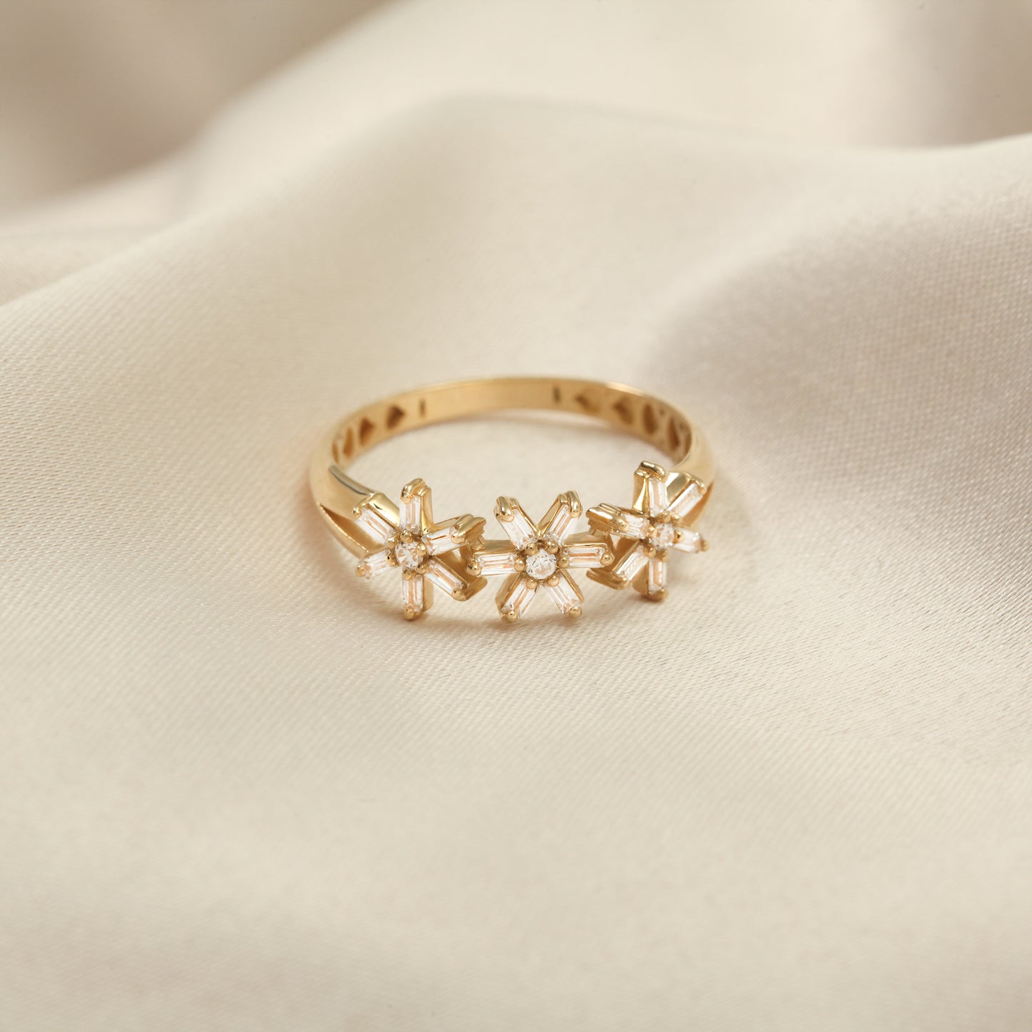 14K Floral Gold Ring with Baguette Zircon