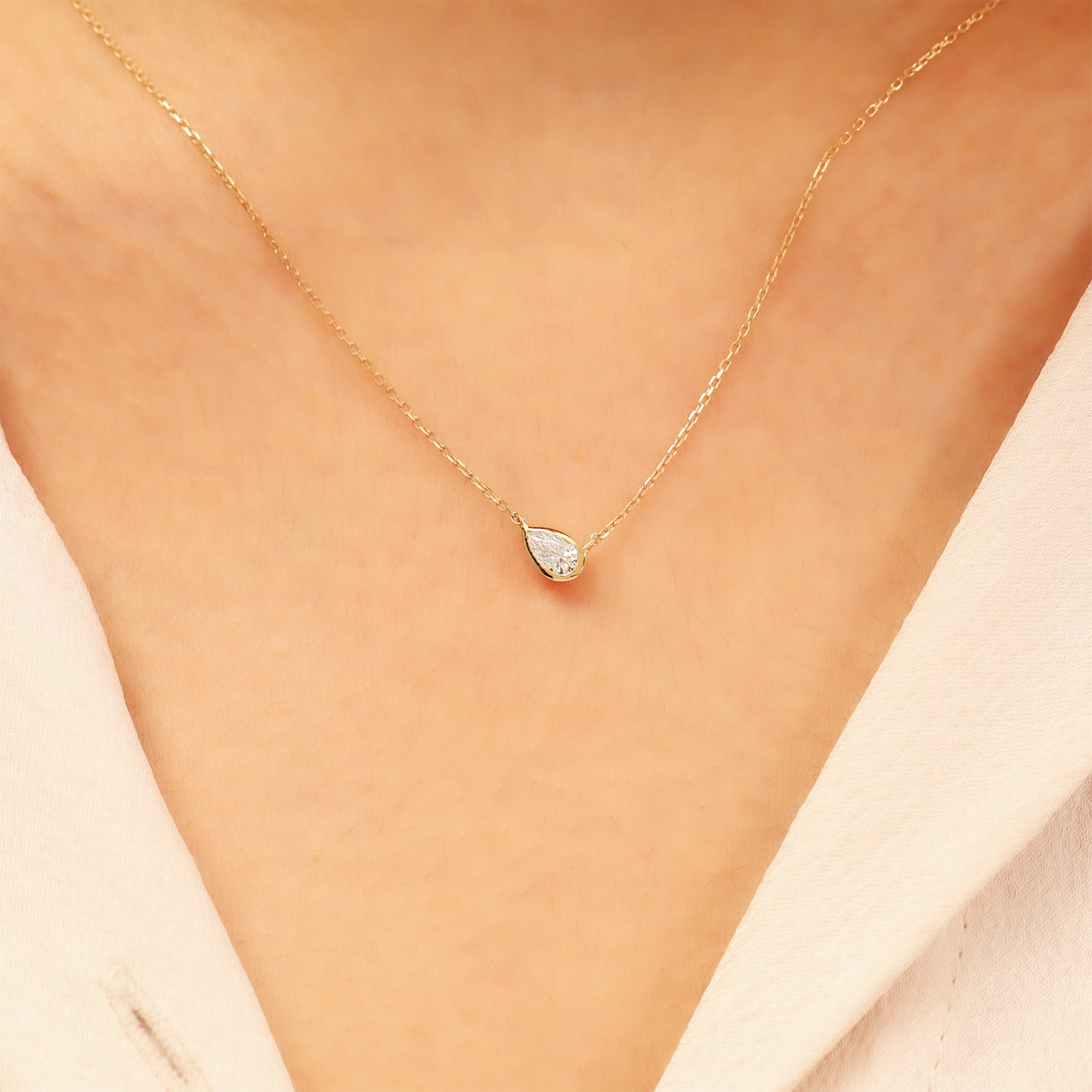 Pear Stone Necklace 14K Gold – Bezel-Set Teardrop Sparkle