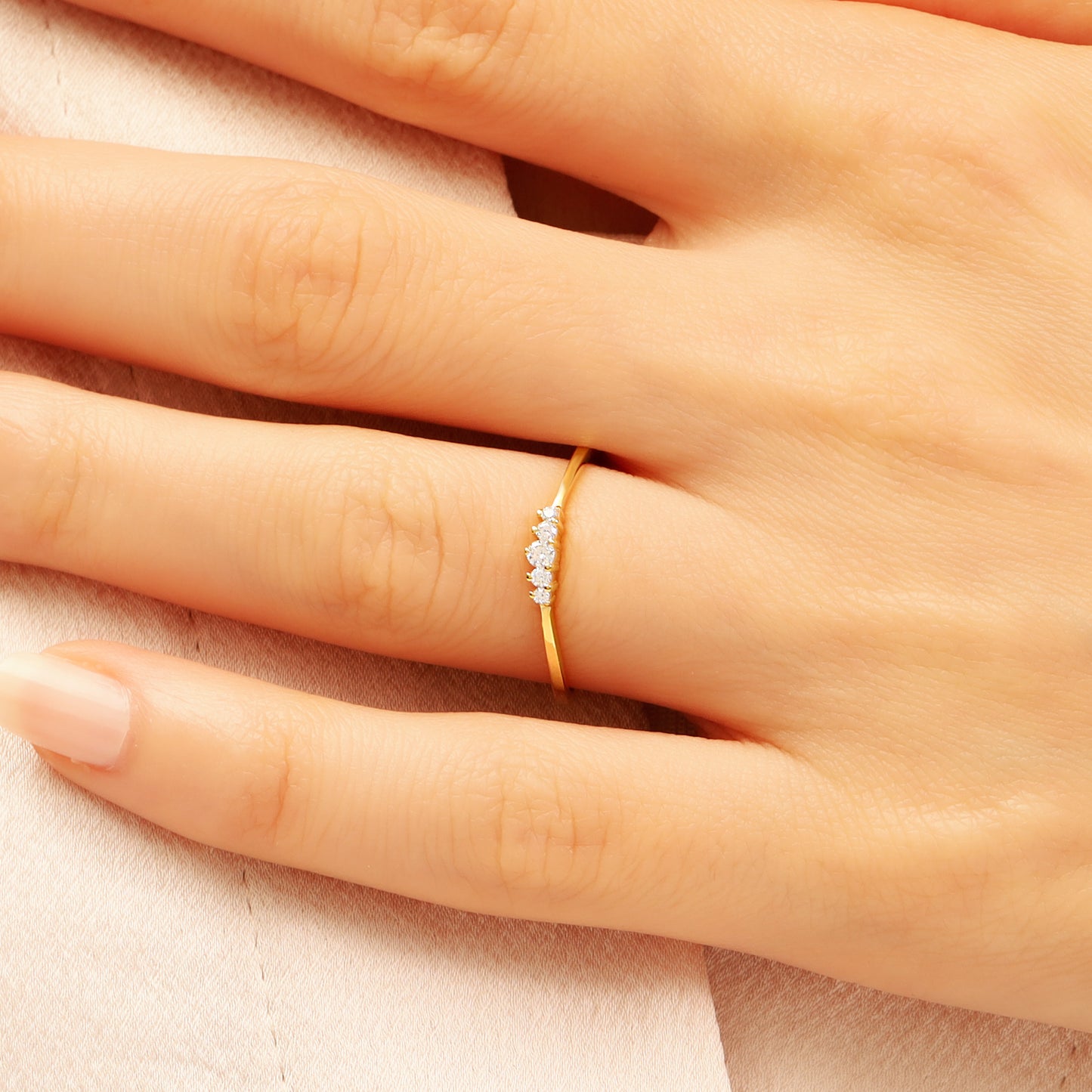 14K Minimalist Round Zircon Solid Gold Ring