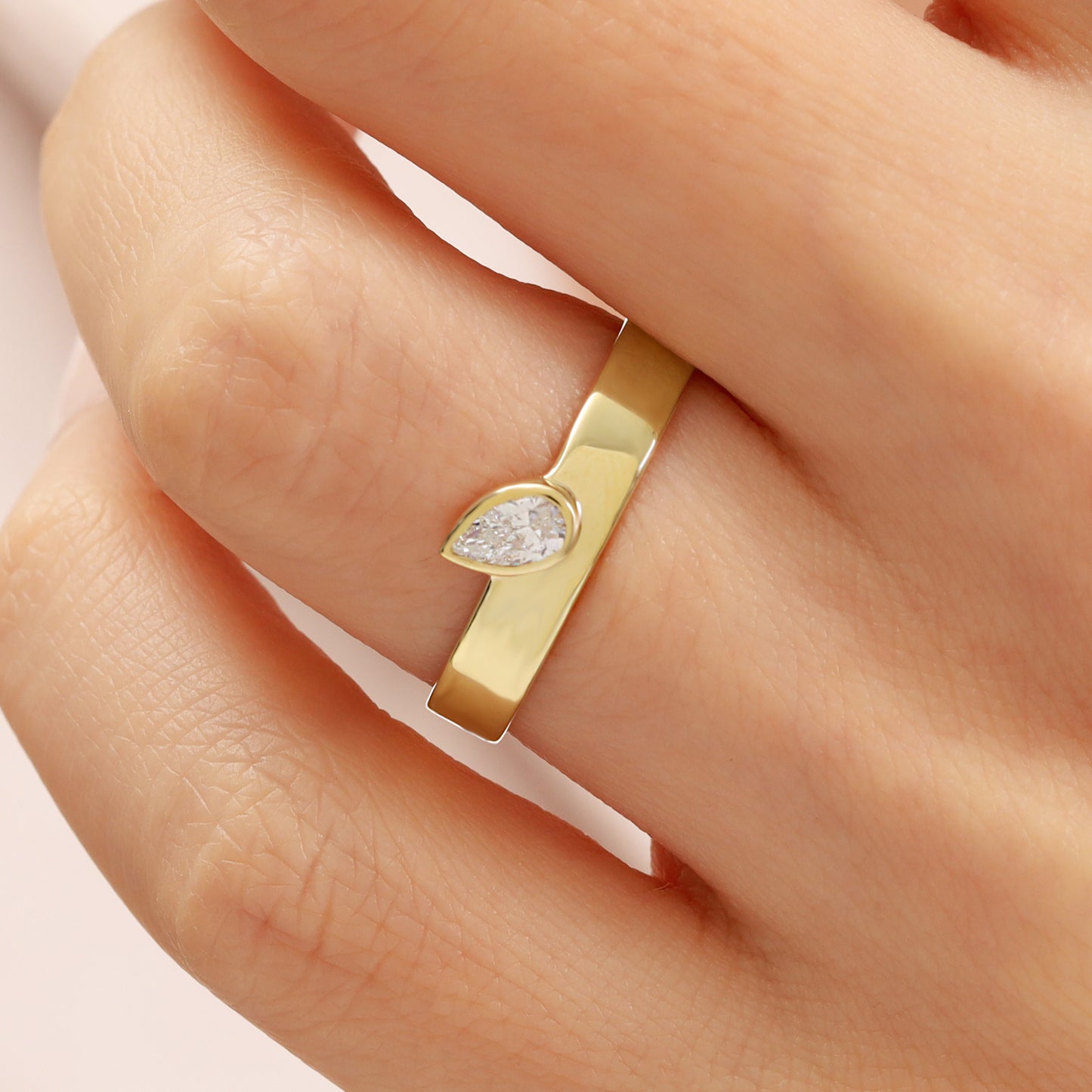 Pear Bezel CZ Ring in 14K Gold – 3.6 mm Flat Band