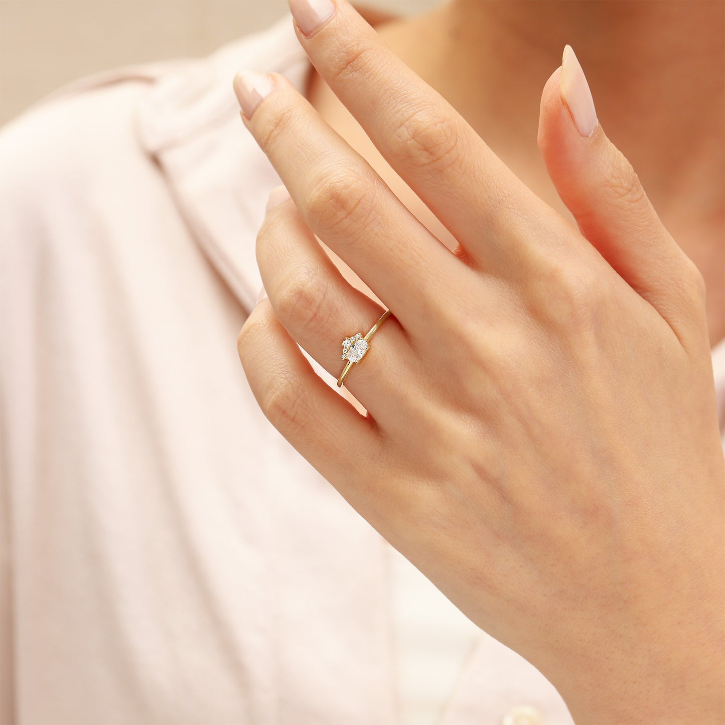 14K Oval Zircon Cluster Ring