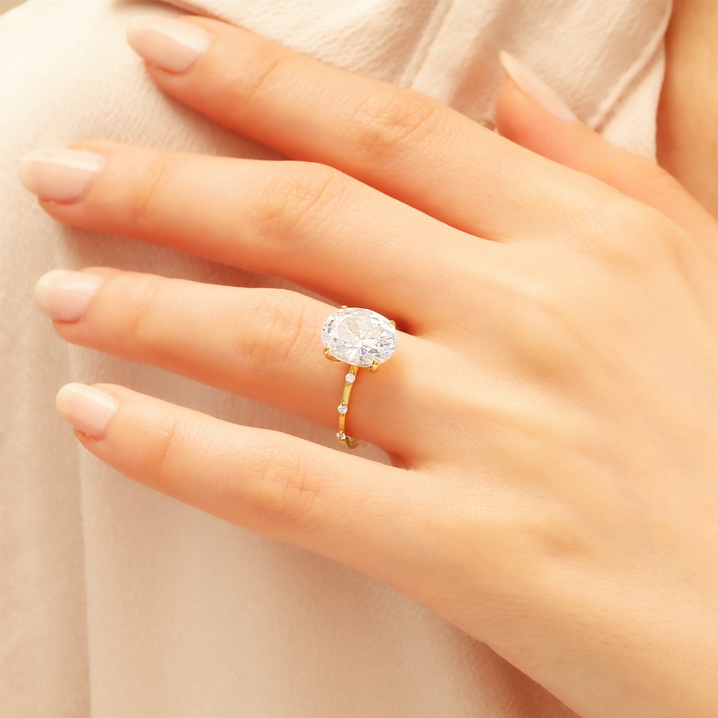14K Oval Zircon Solitaire Gold Ring