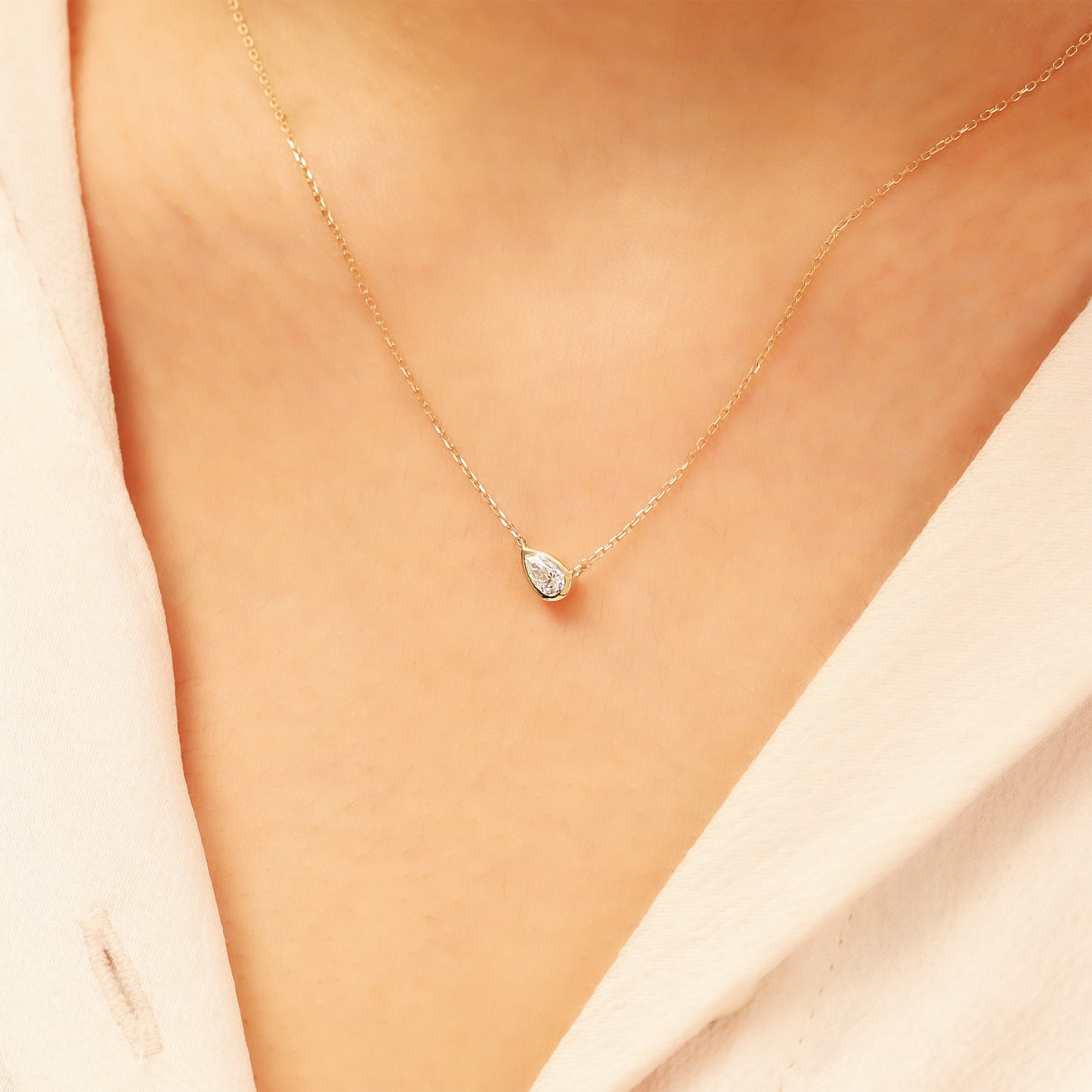 Pear Stone Necklace 14K Gold – Bezel-Set Teardrop Sparkle