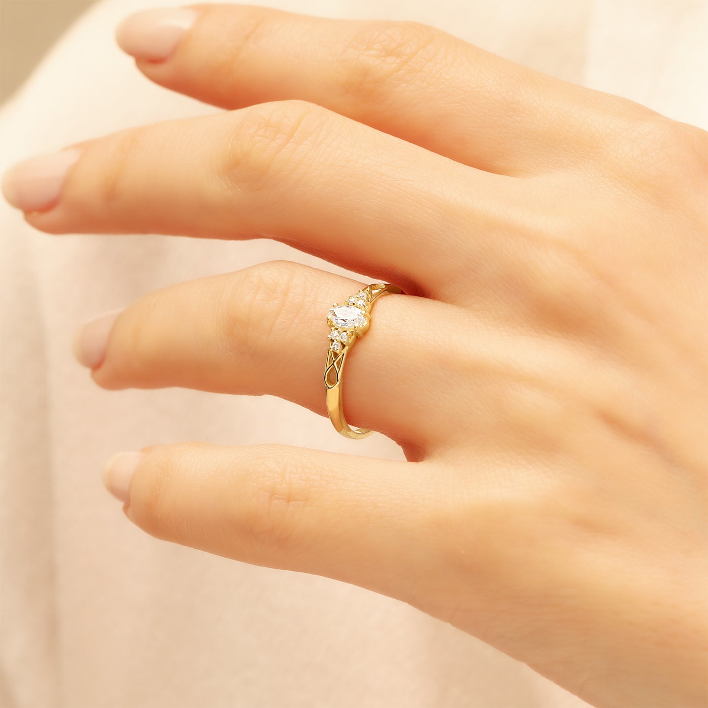 14K Vintage Marquise Solid Gold Engagement Ring