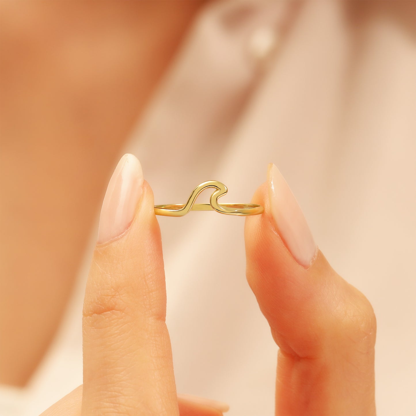 14K Wave Ring in Solid Gold – Ultra-Slim Surf Band