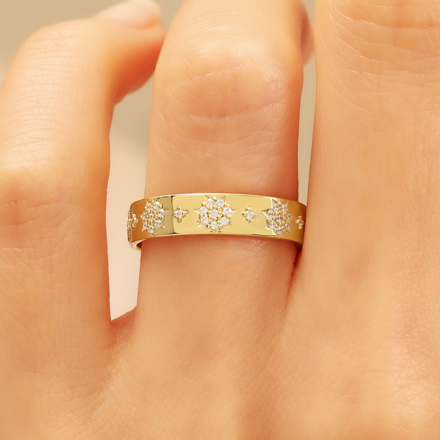 14K Snowflake Star Band Ring