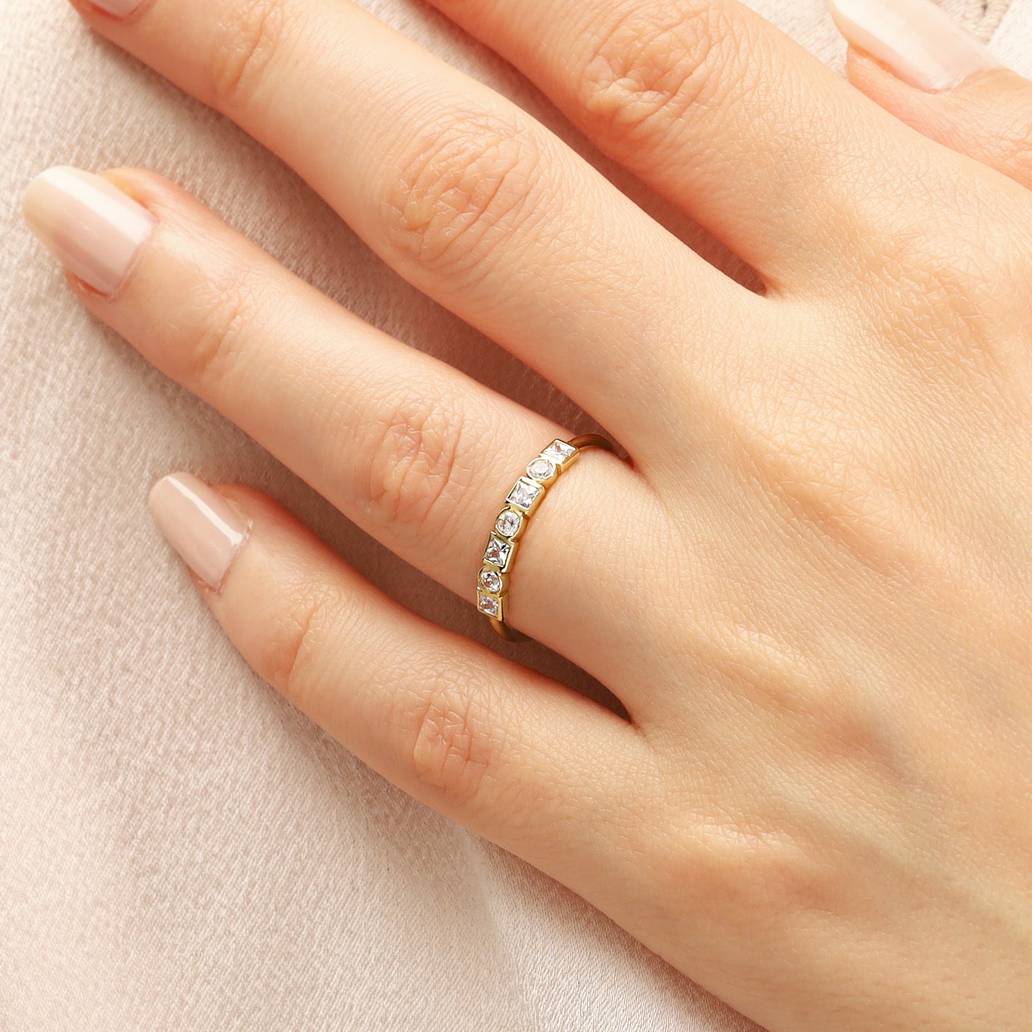 14K Round & Square Zircon Gold Band Ring