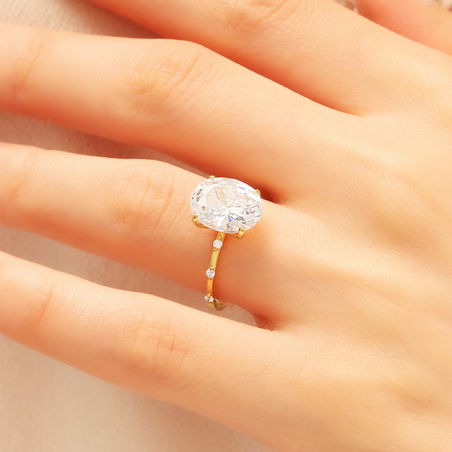 14K Oval Zircon Solitaire Gold Ring