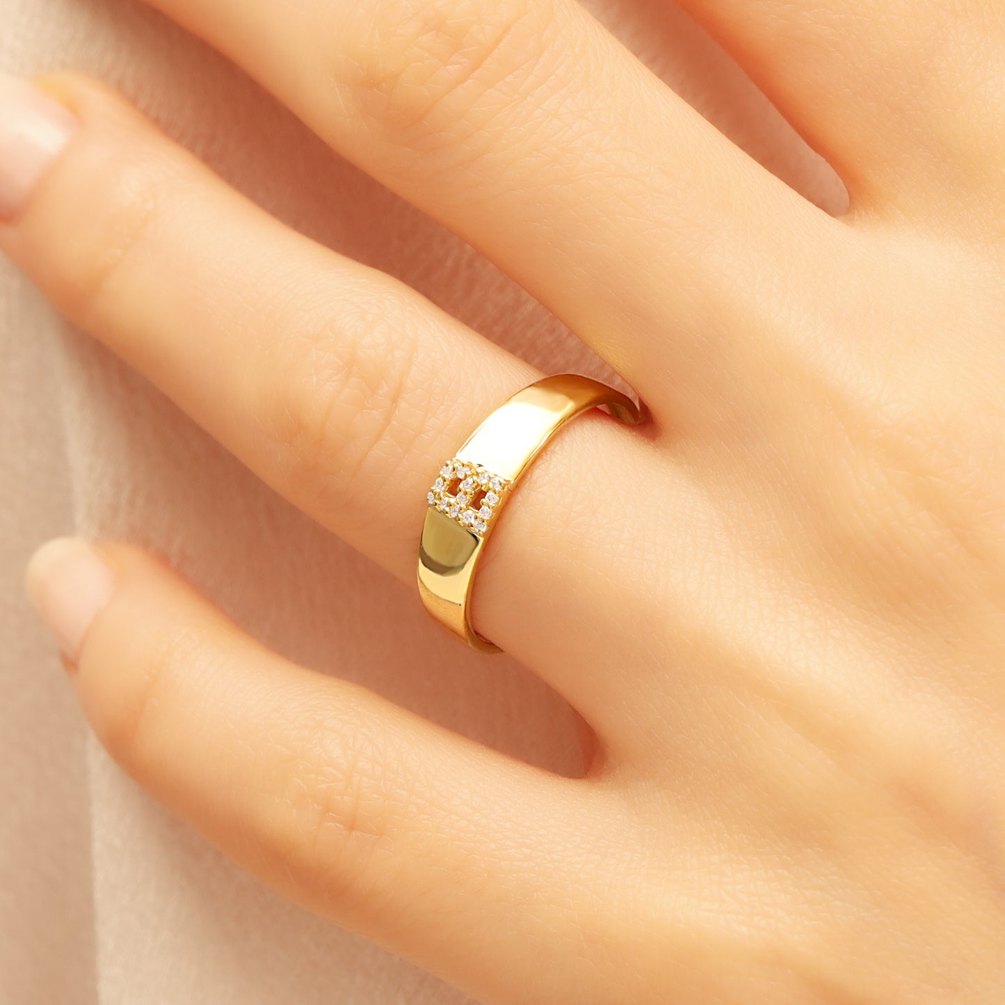 14K Bold Square Letter Signet Ring