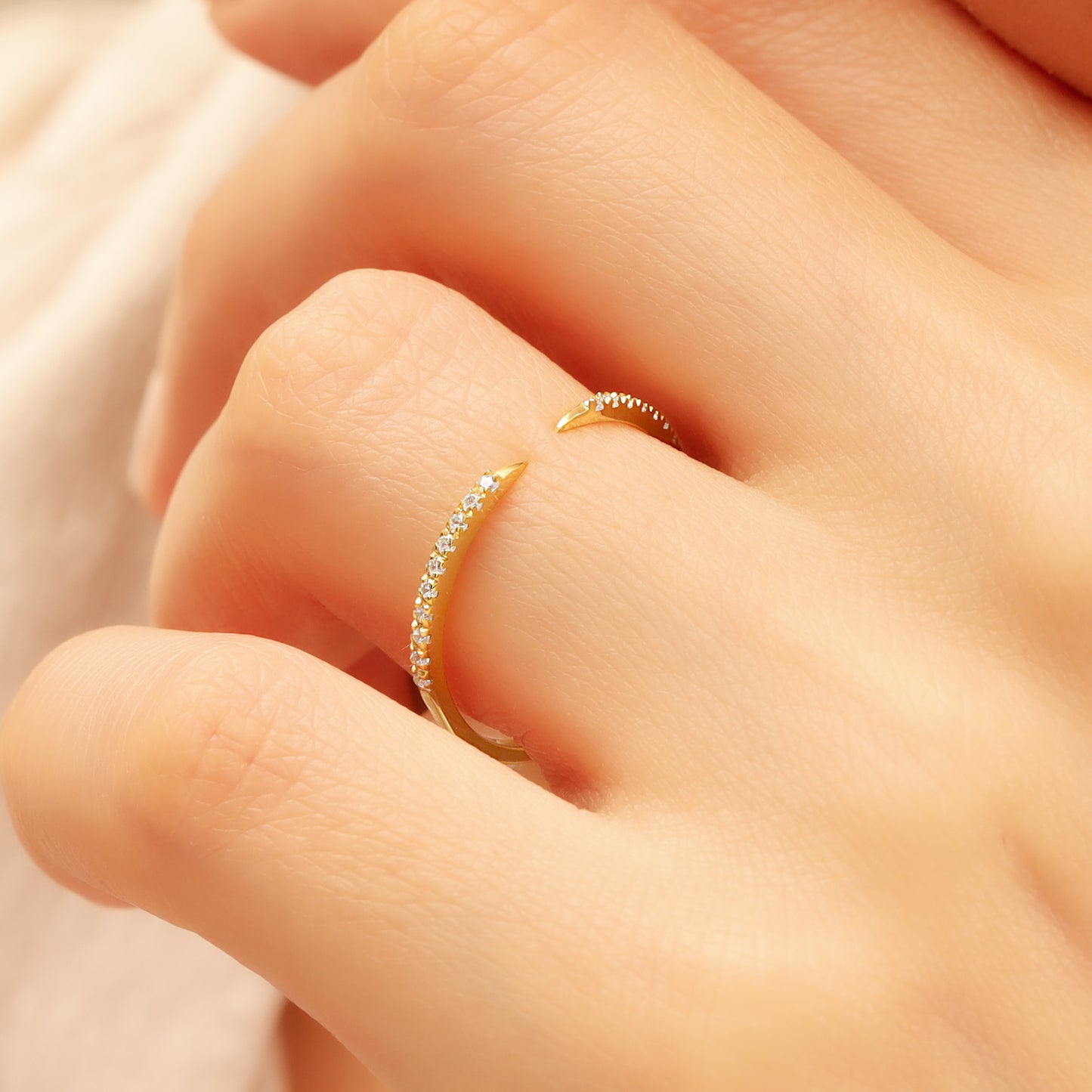 14K Open Ring Zircon Solid Gold