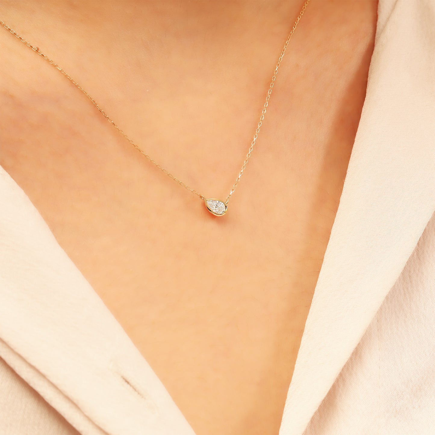 Pear Stone Necklace 14K Gold – Bezel-Set Teardrop Sparkle