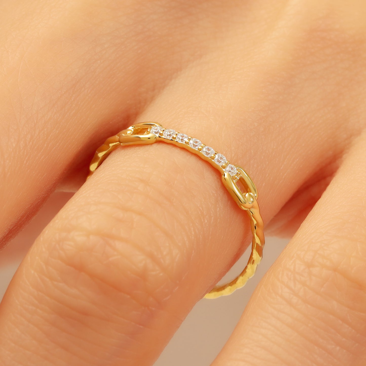 14K Gold Chain Link Bar Ring