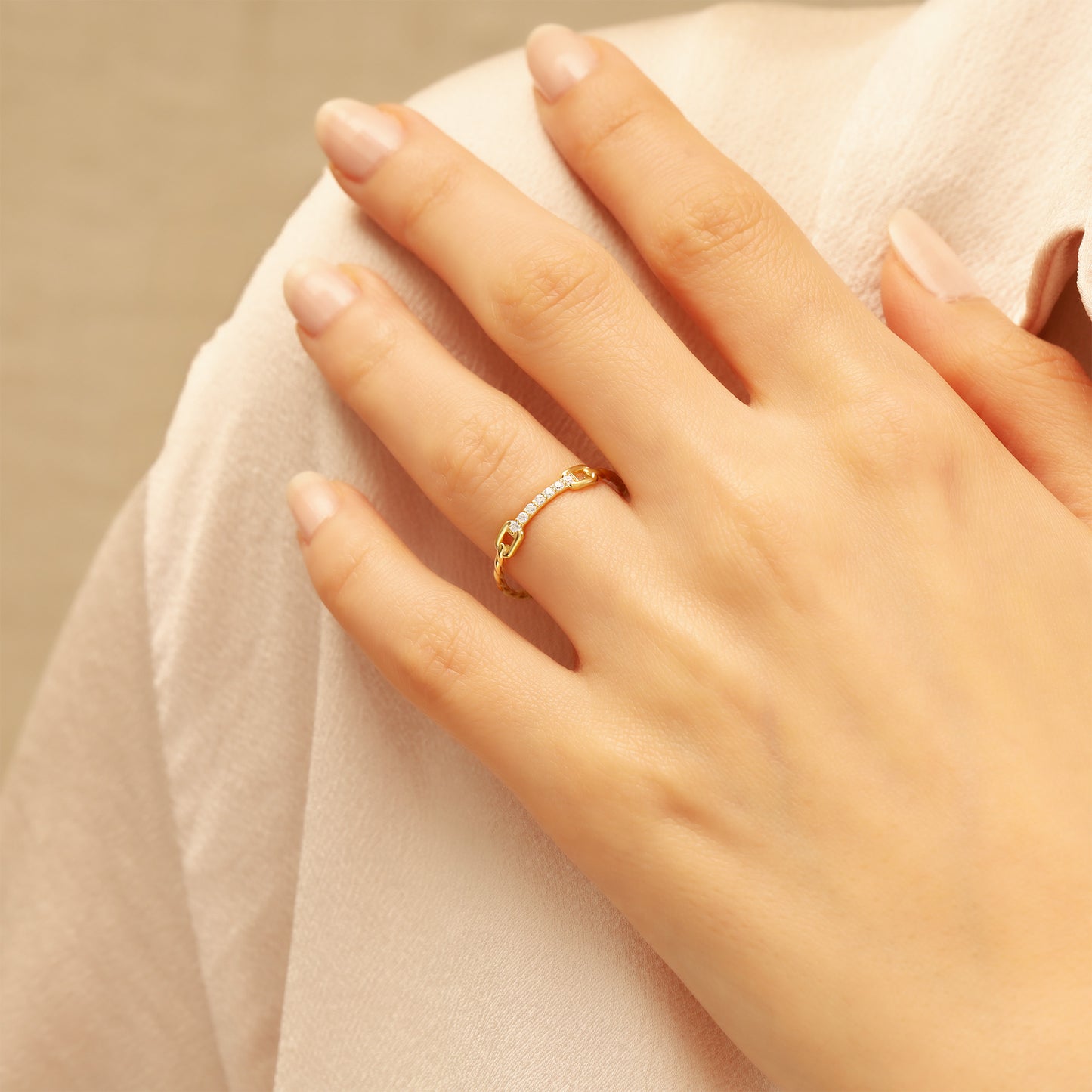 14K Gold Chain Link Bar Ring
