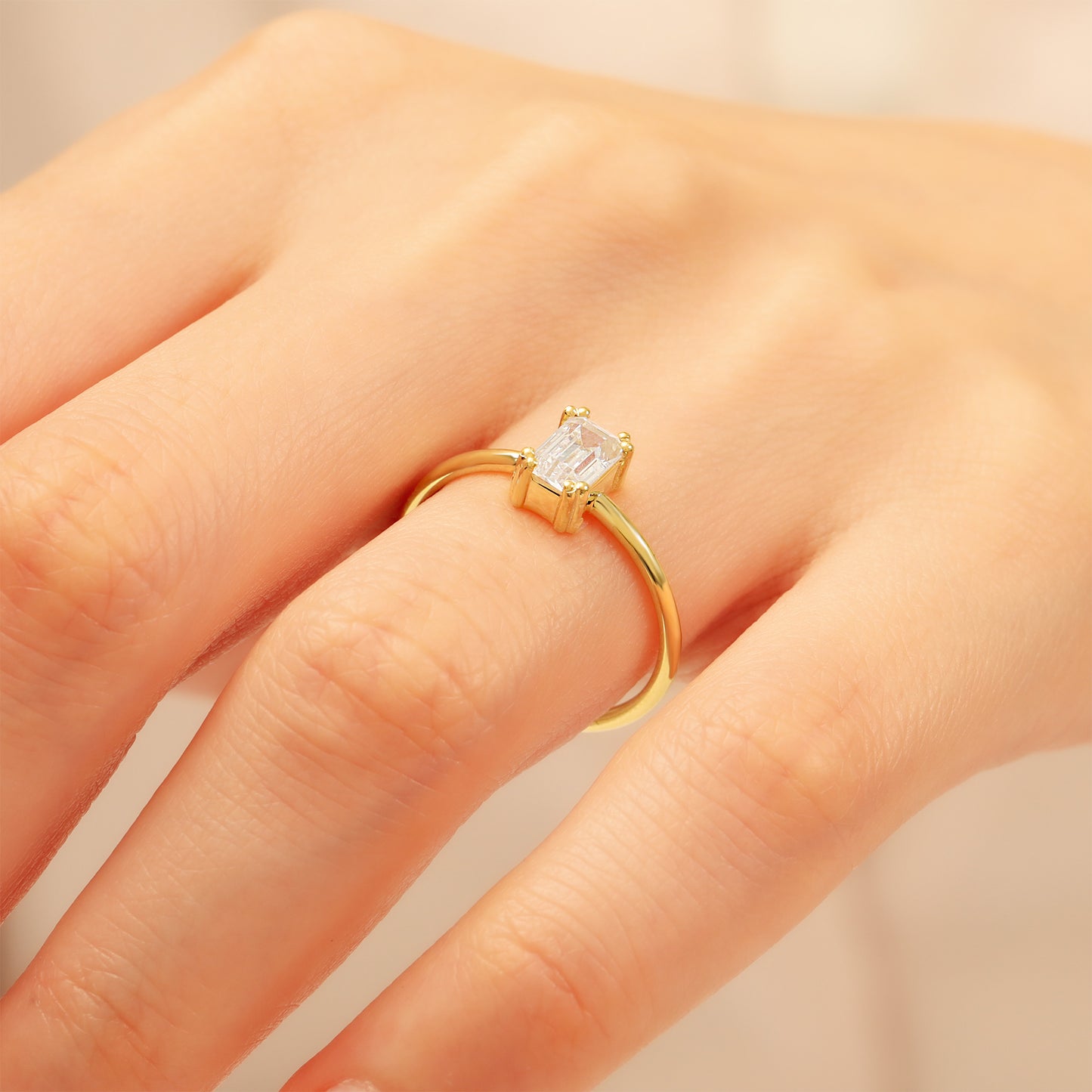 14K Baguette-Cut Zircon Classic Gold Ring