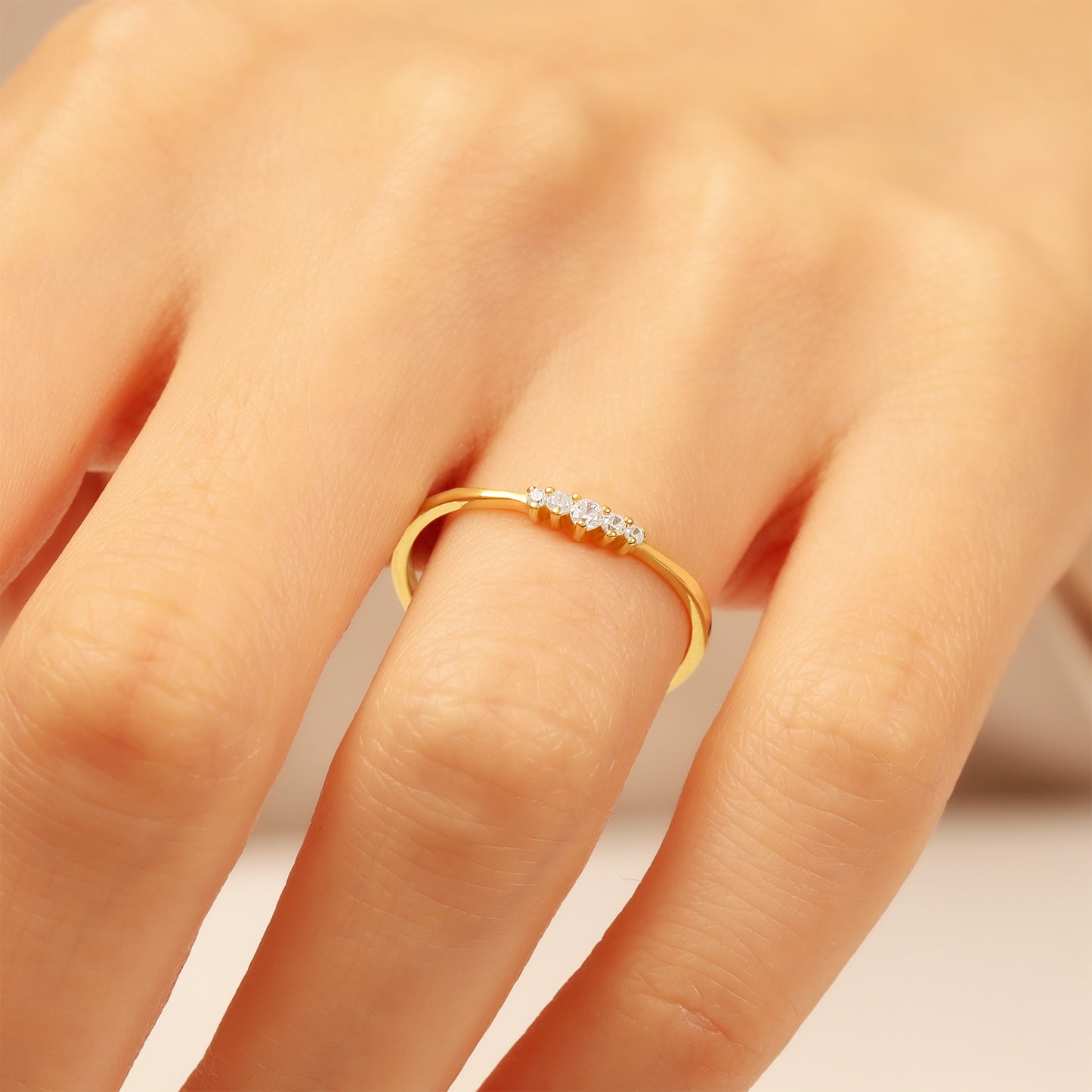 14K Minimalist Round Zircon Solid Gold Ring