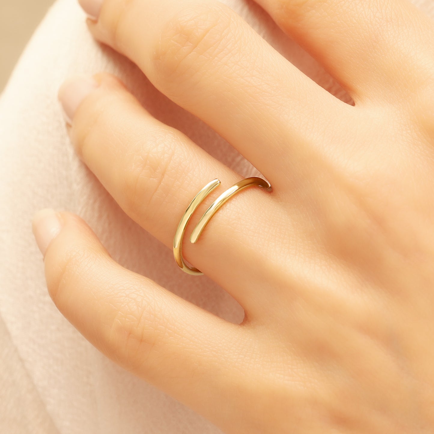 Minimalist 14K Solid Gold Ring