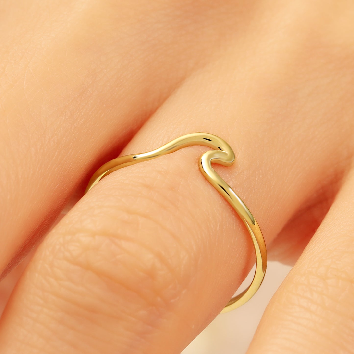 14K Wave Ring in Solid Gold – Ultra-Slim Surf Band