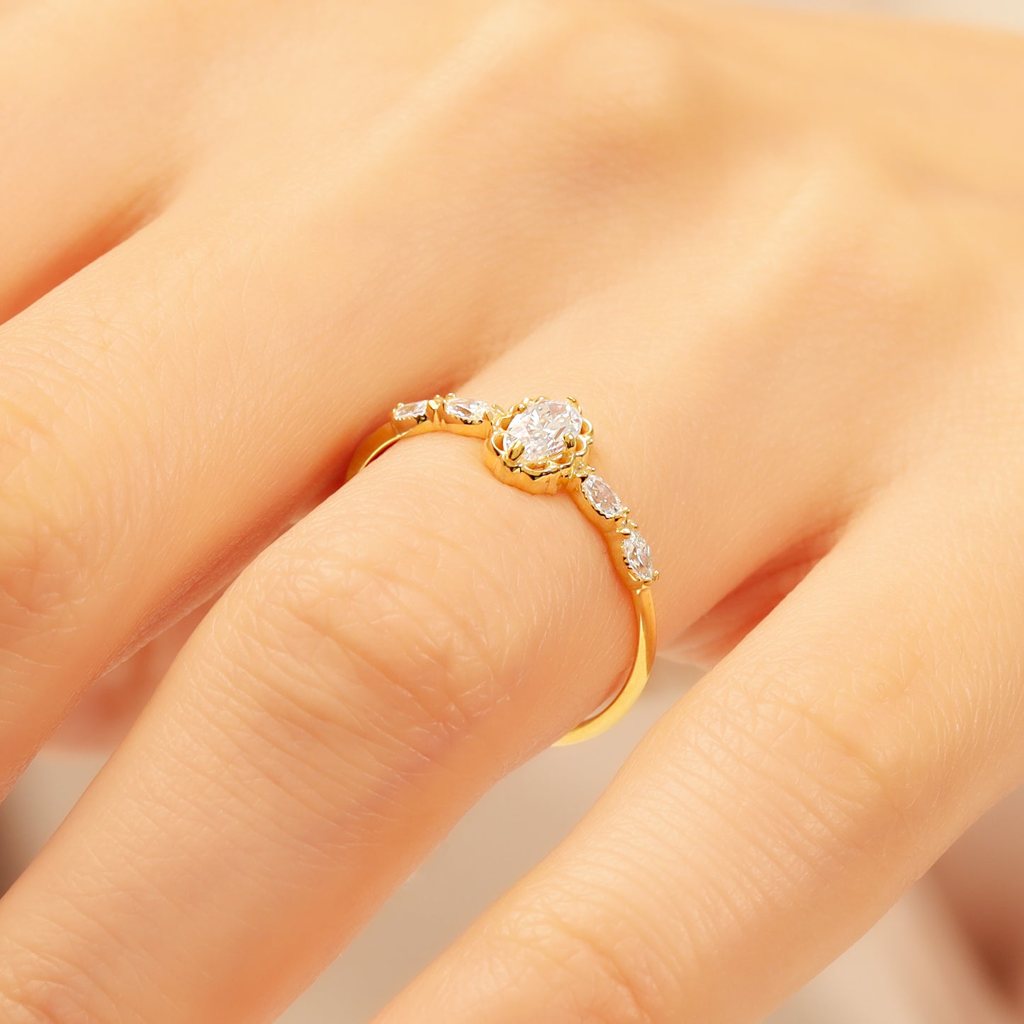 14K Vintage Marquise Zircon Gold Ring