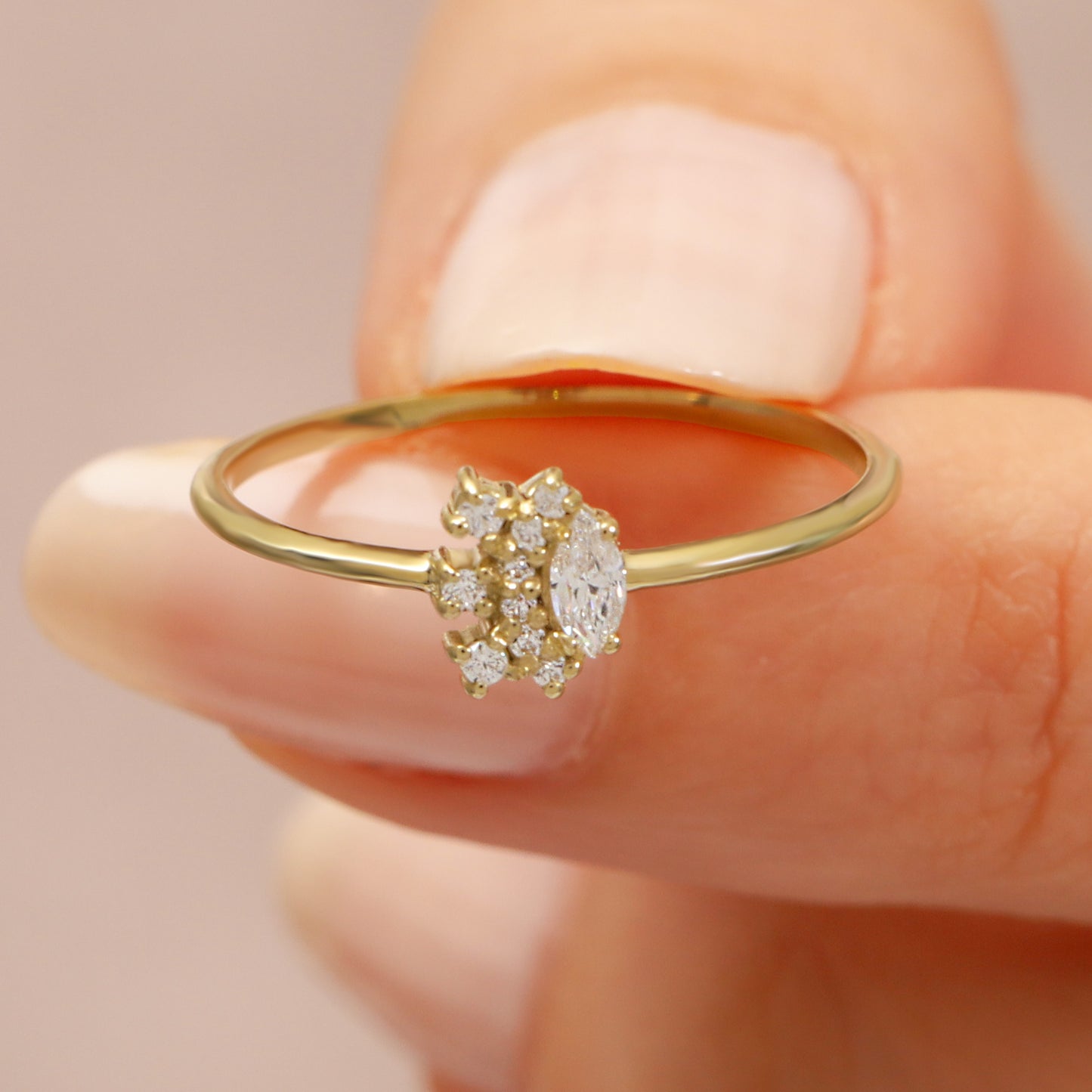 14K Minimalist Marquise Zircon Ring
