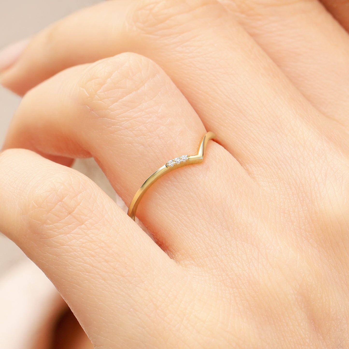 14K Gold V-Shaped Ring with Zircon