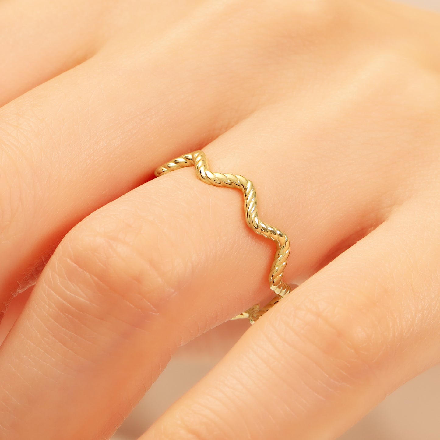 14K Twisted Wave Solid Gold Ring