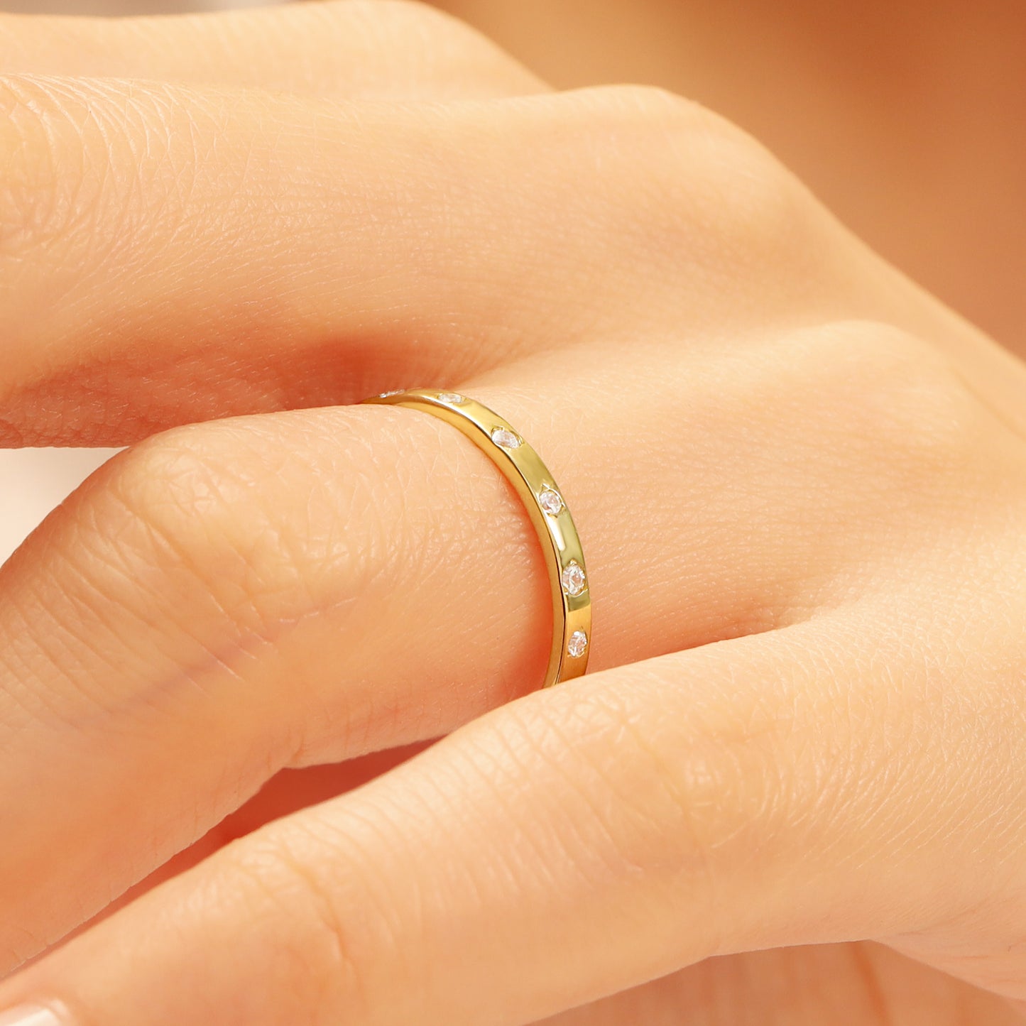 Zircon 14K Solid Gold Band Ring