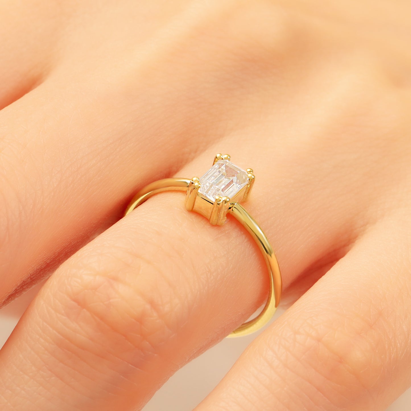 14K Baguette-Cut Zircon Classic Gold Ring