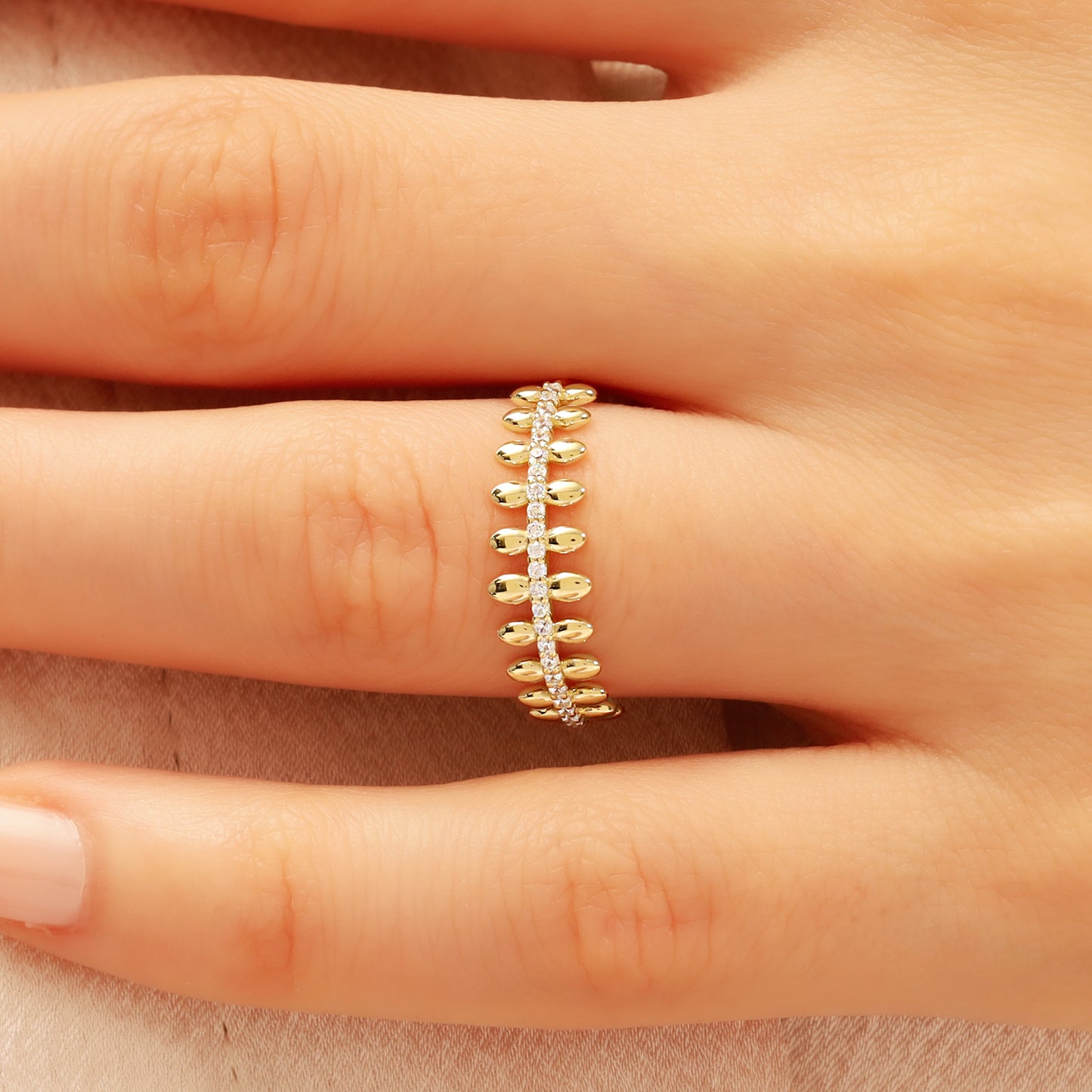 Leaf Wedding Band – 14K Gold Pavé CZ Crown Ring