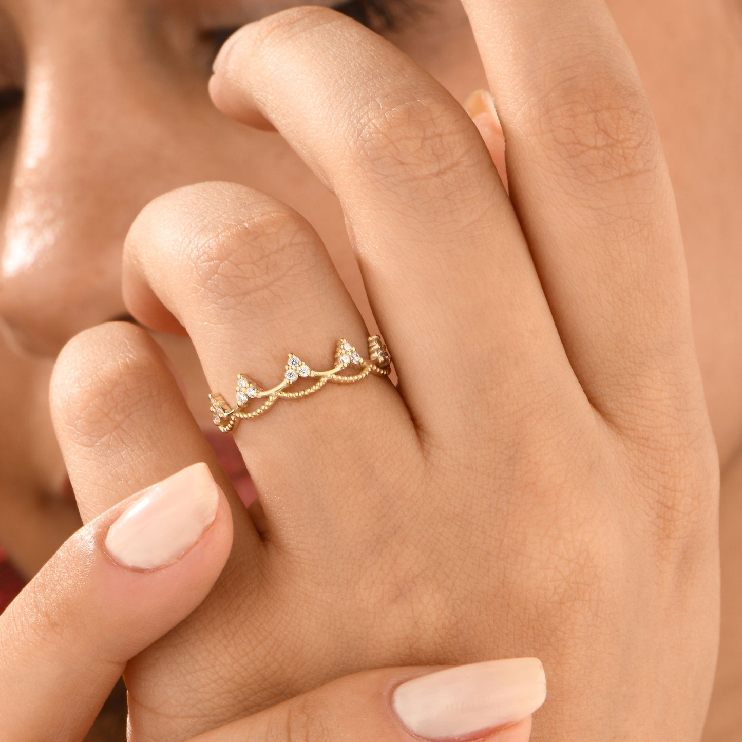 14K Zircon Gold Crown Band Ring
