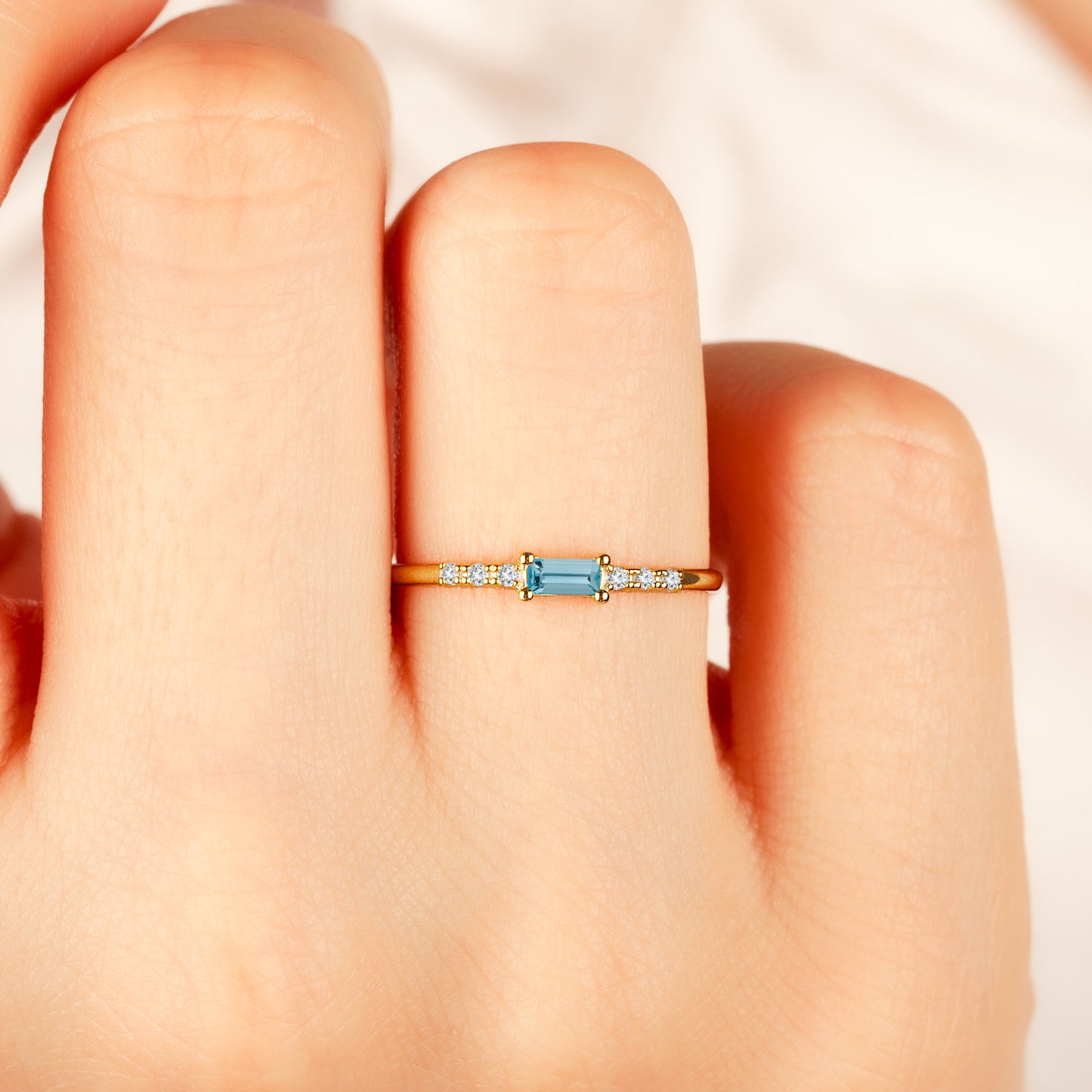 Aquamarine Baguette 14K Ring in Gold
