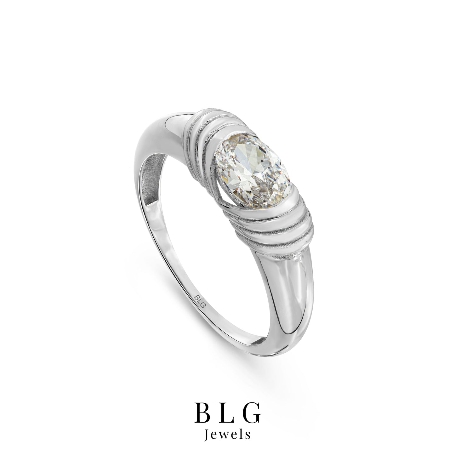 14K Elegant Oval Cut Zircon Ring in Solid Gold