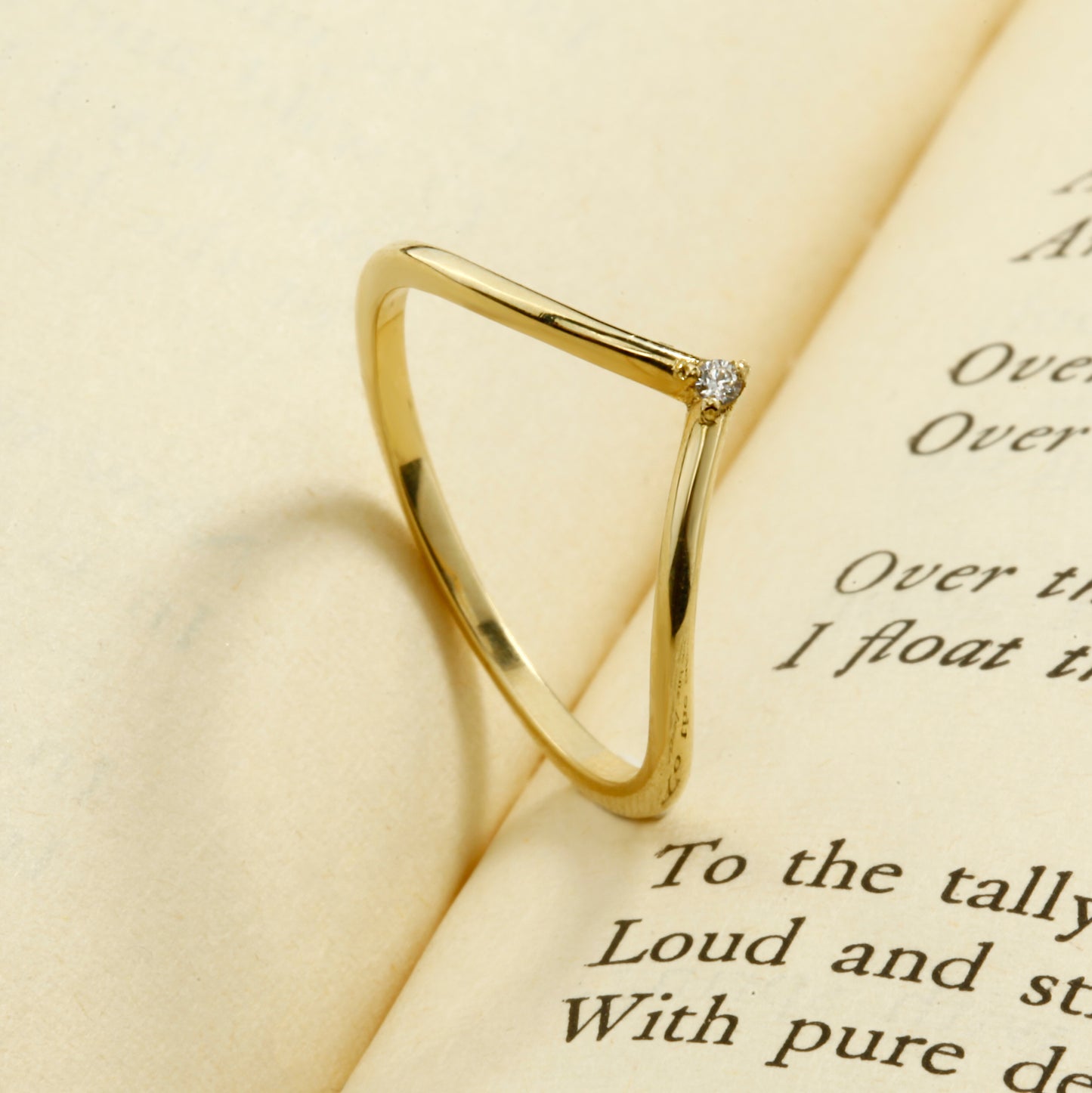 14K Gold V Ring with Zircon