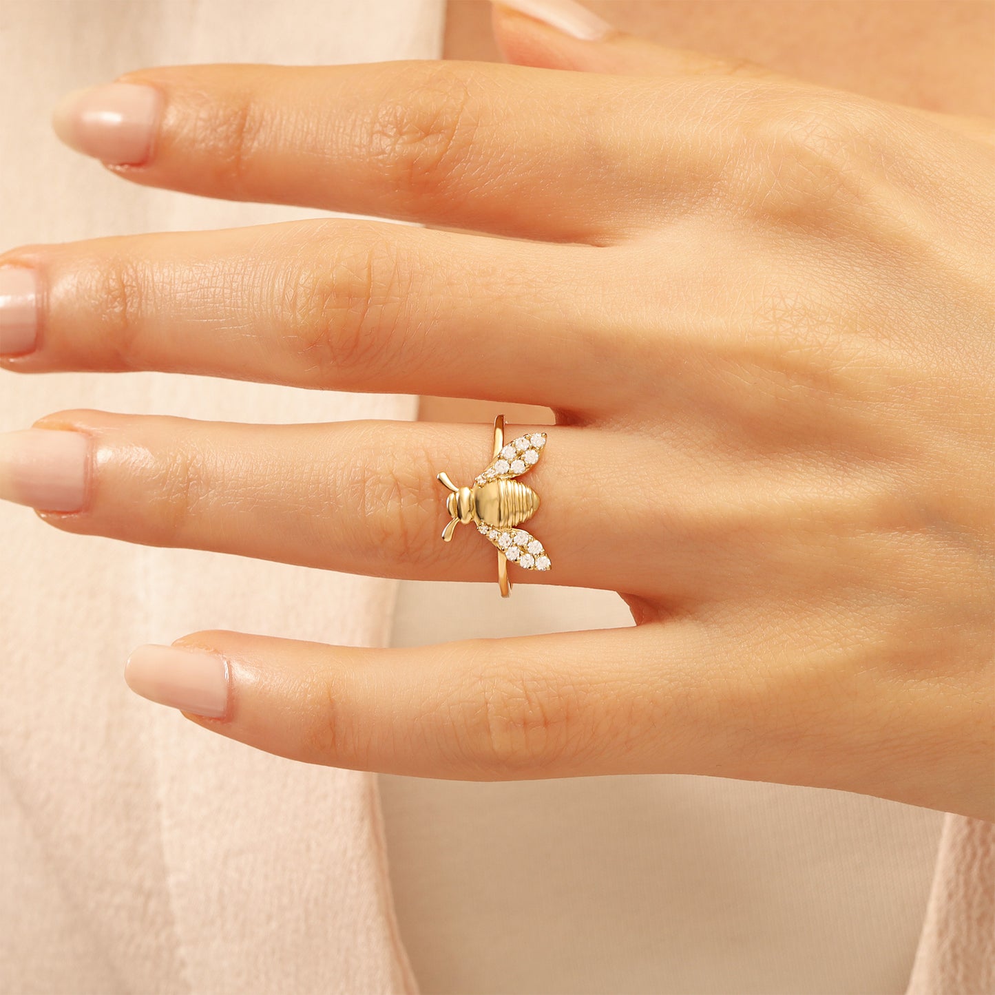 14K Bee Motif Zircon Gold Ring