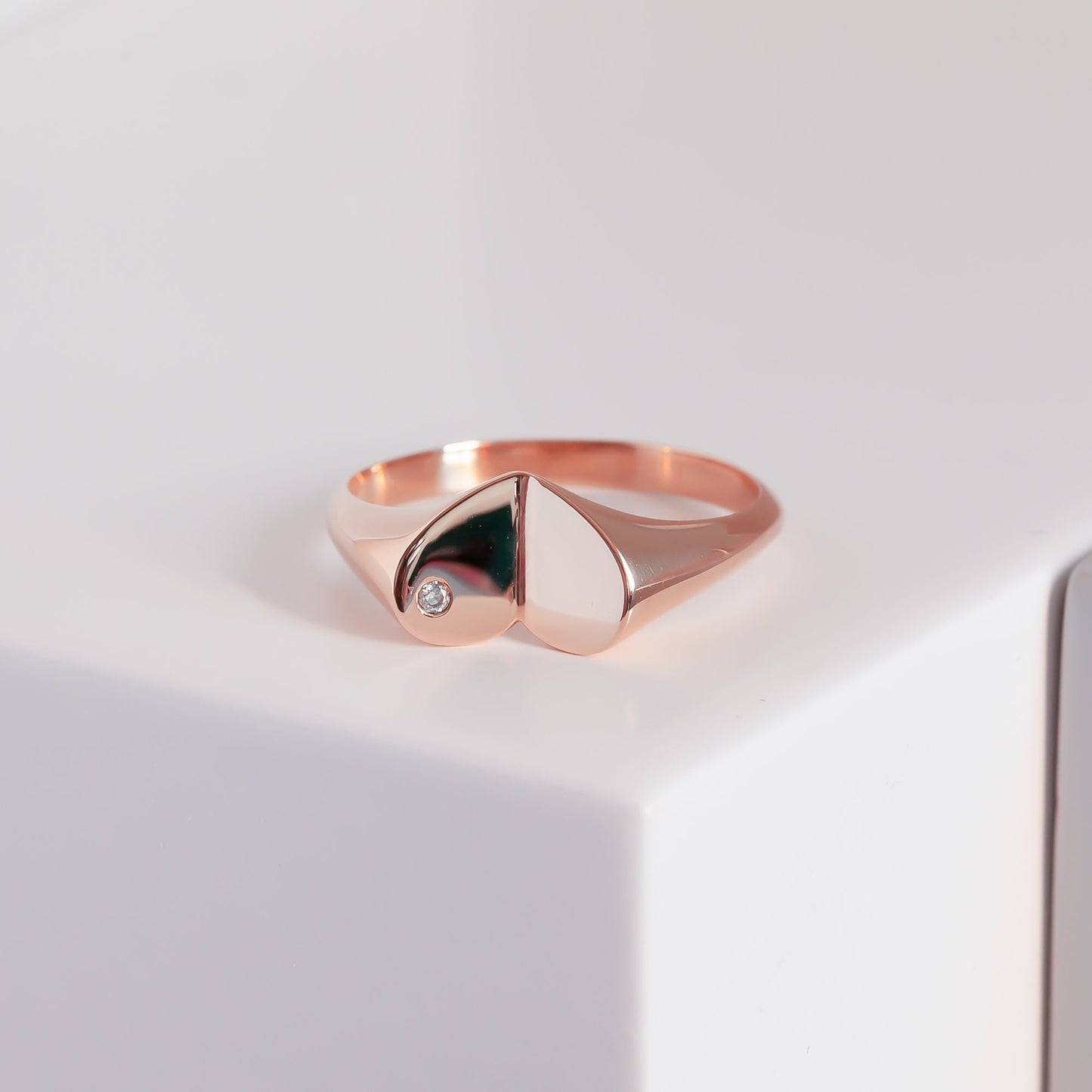14k Solid Gold Diamond Heart Signet Ring,  X Large Heart Ring, Bold Gold Ring, Chunky Diamond Ring, Elegant Thick Anniversary Ring For Her