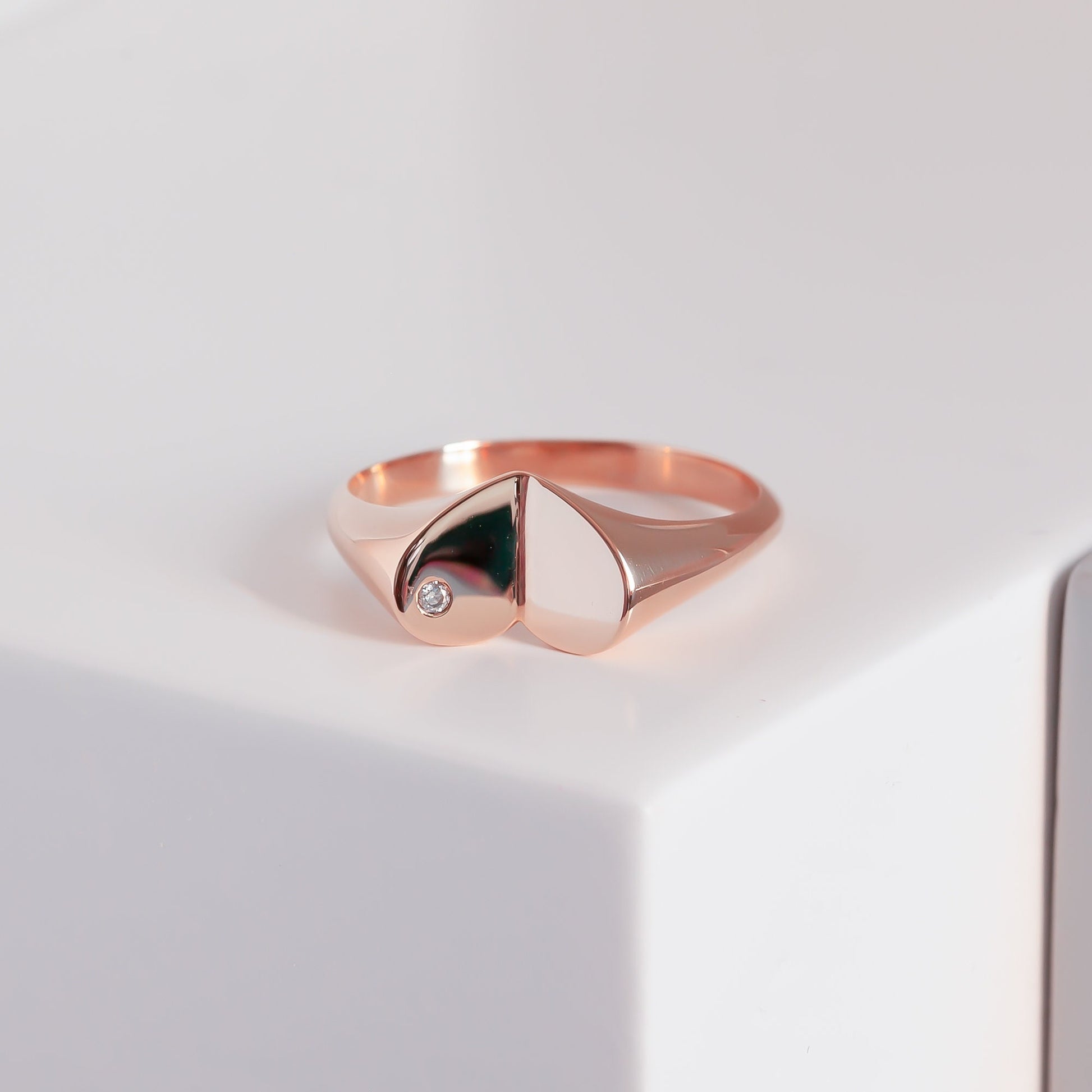 14k Solid Gold Diamond Heart Signet Ring,  X Large Heart Ring, Bold Gold Ring, Chunky Diamond Ring, Elegant Thick Anniversary Ring For Her