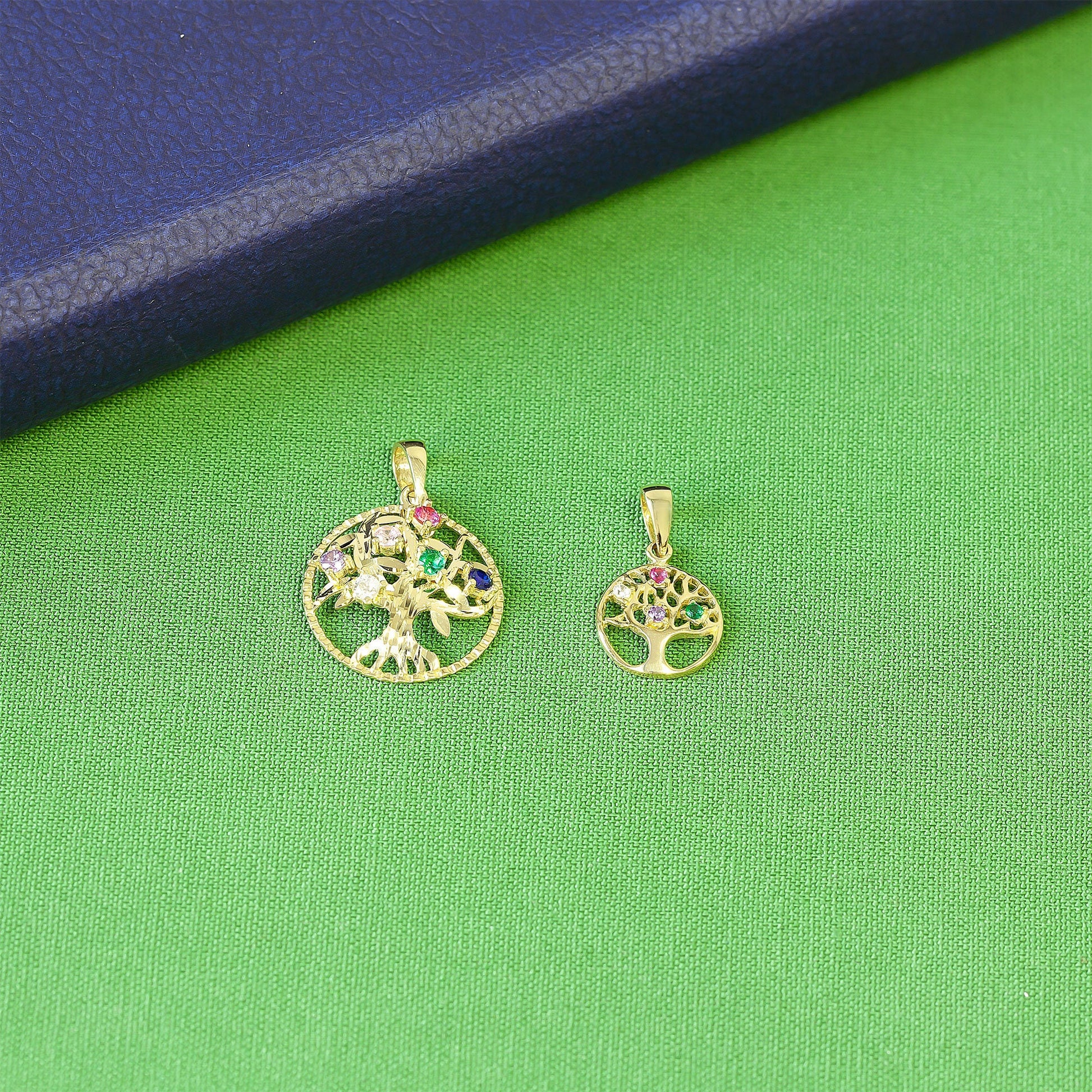 14k Solid Gold Tree of Life Necklace Pendant, Diamond Family Medallion Tree Pendant Necklace, Gold Tree Necklace For Women, Nature Pendant