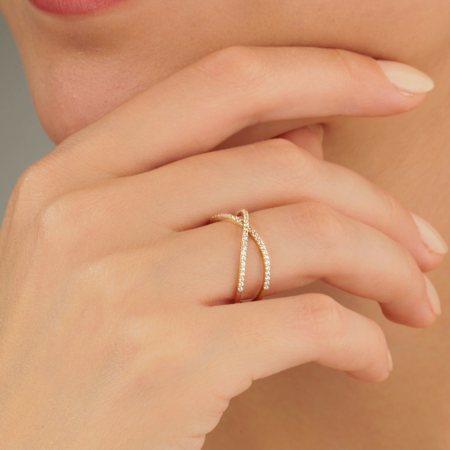 14K Solid Gold Criss Cross Ring
