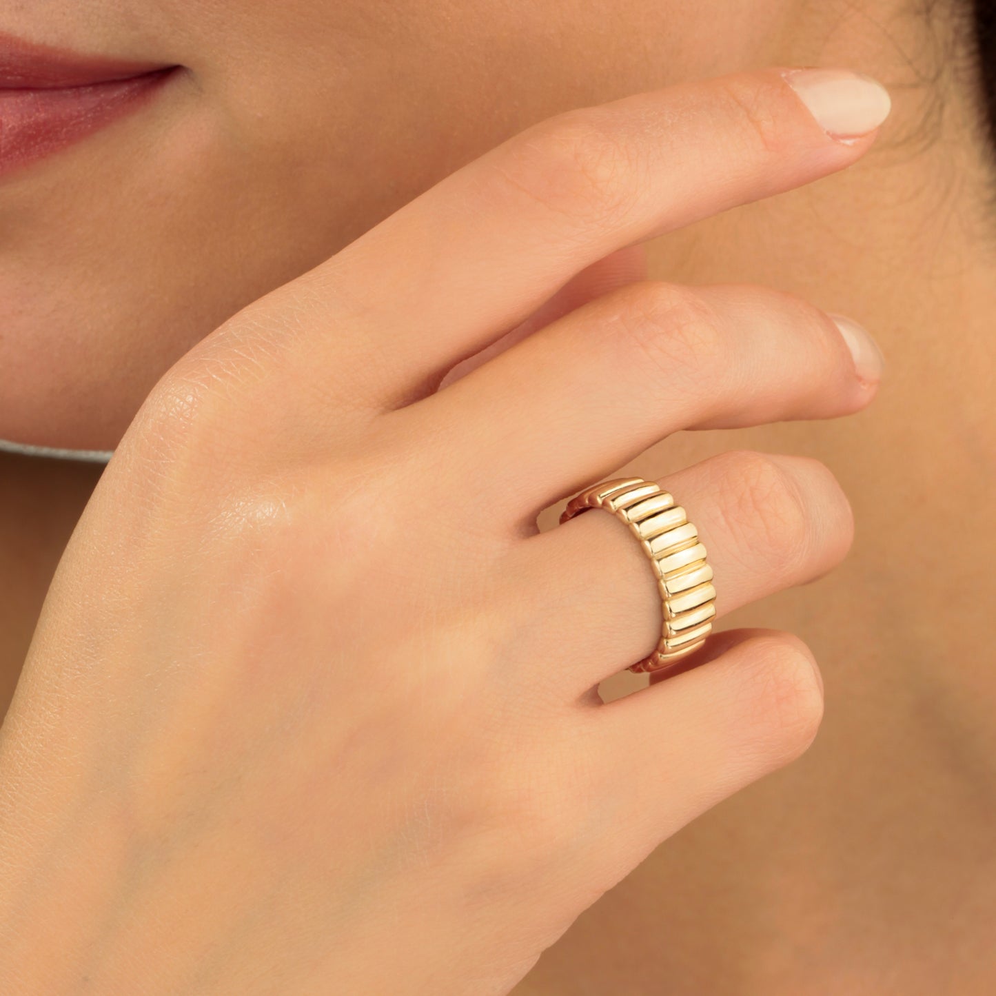 14K Women's Gold Band Ring