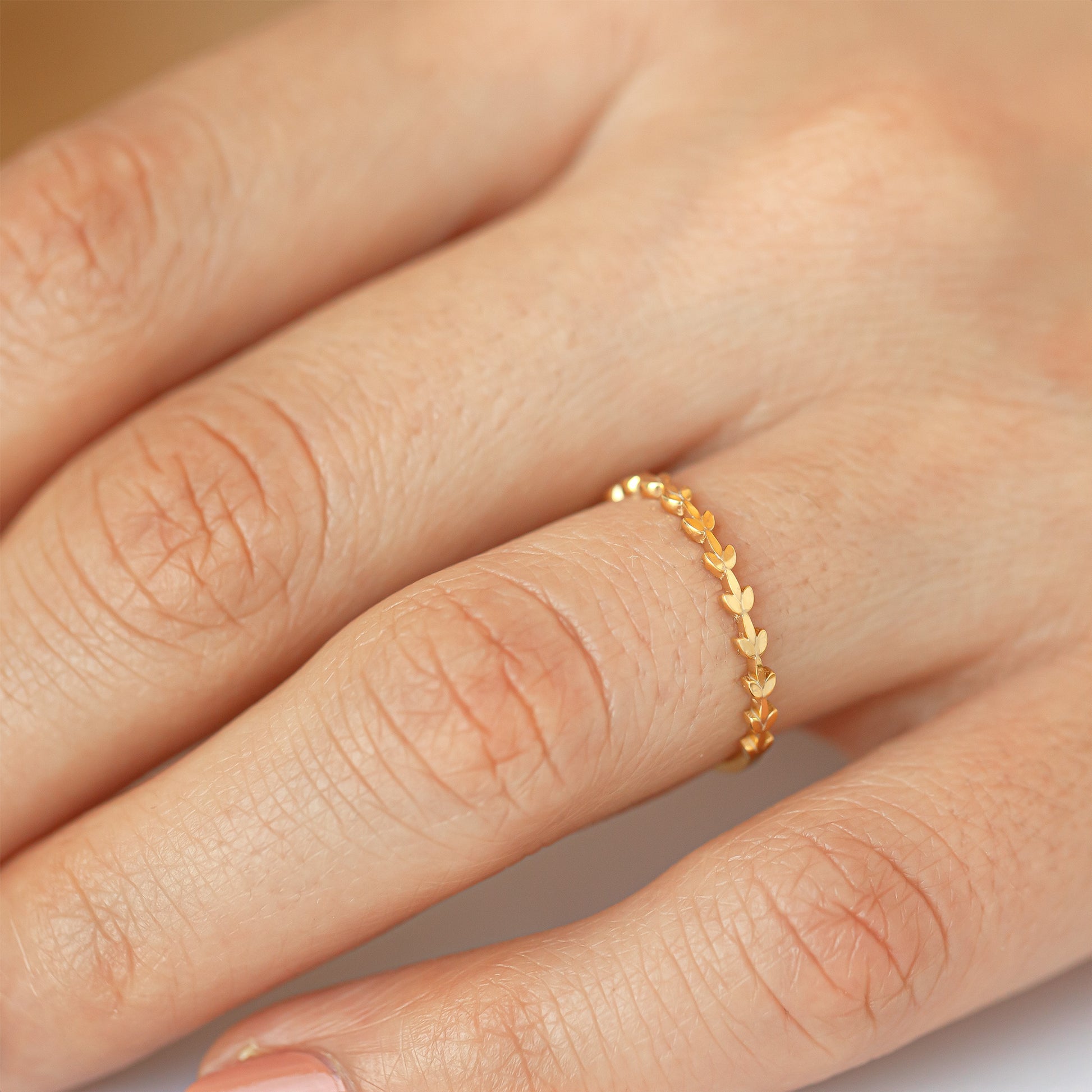 Solid Gold Laurel Leaf Band