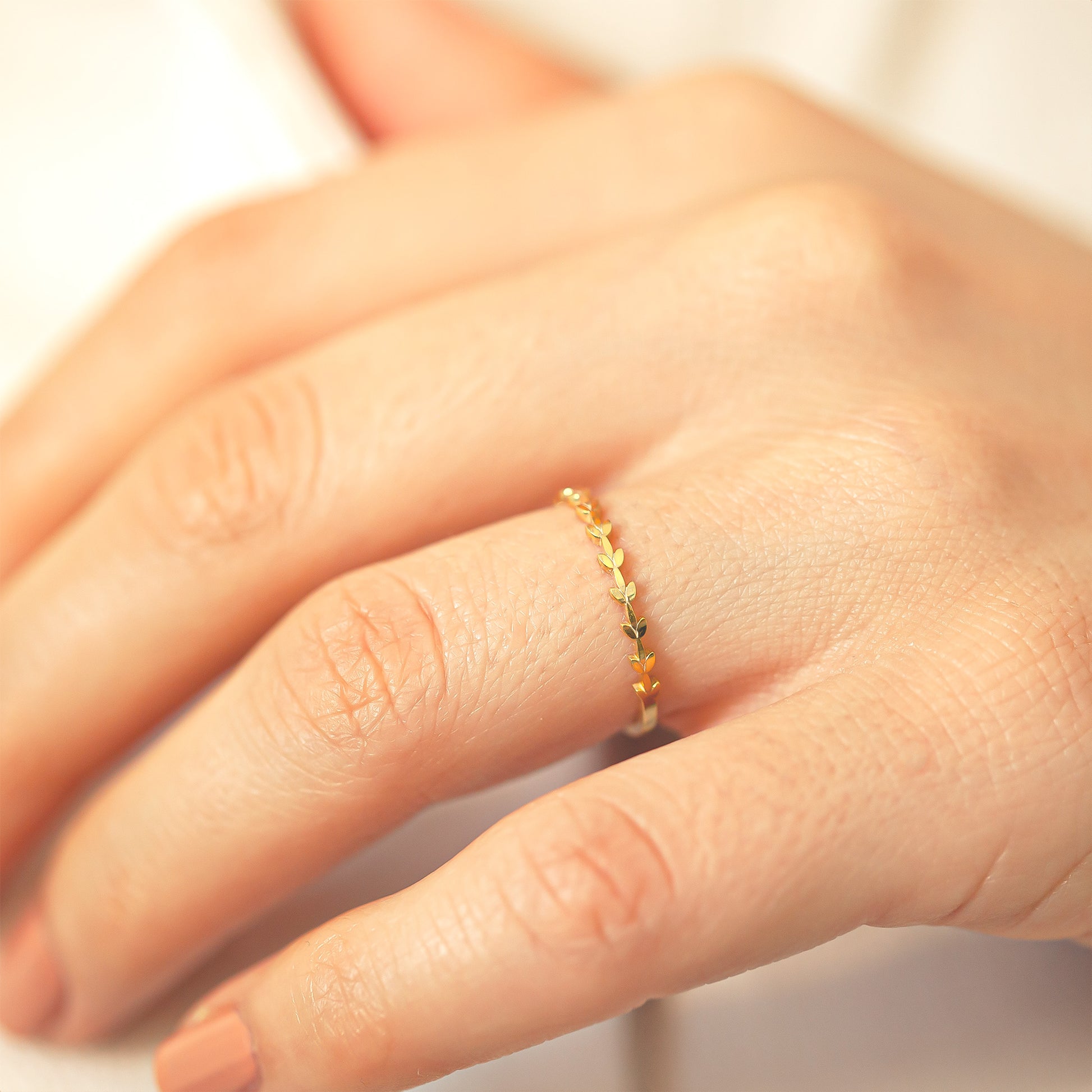 Solid Gold Laurel Leaf Band