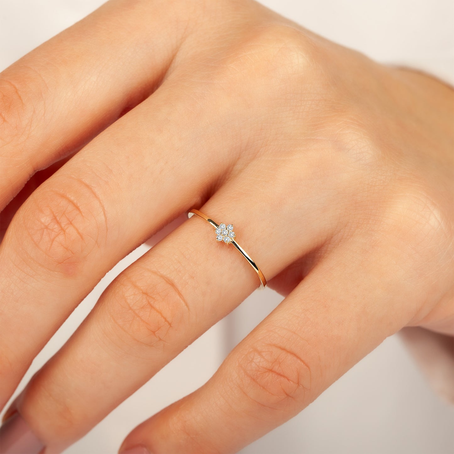 14K Gold Flower Ring in Gold