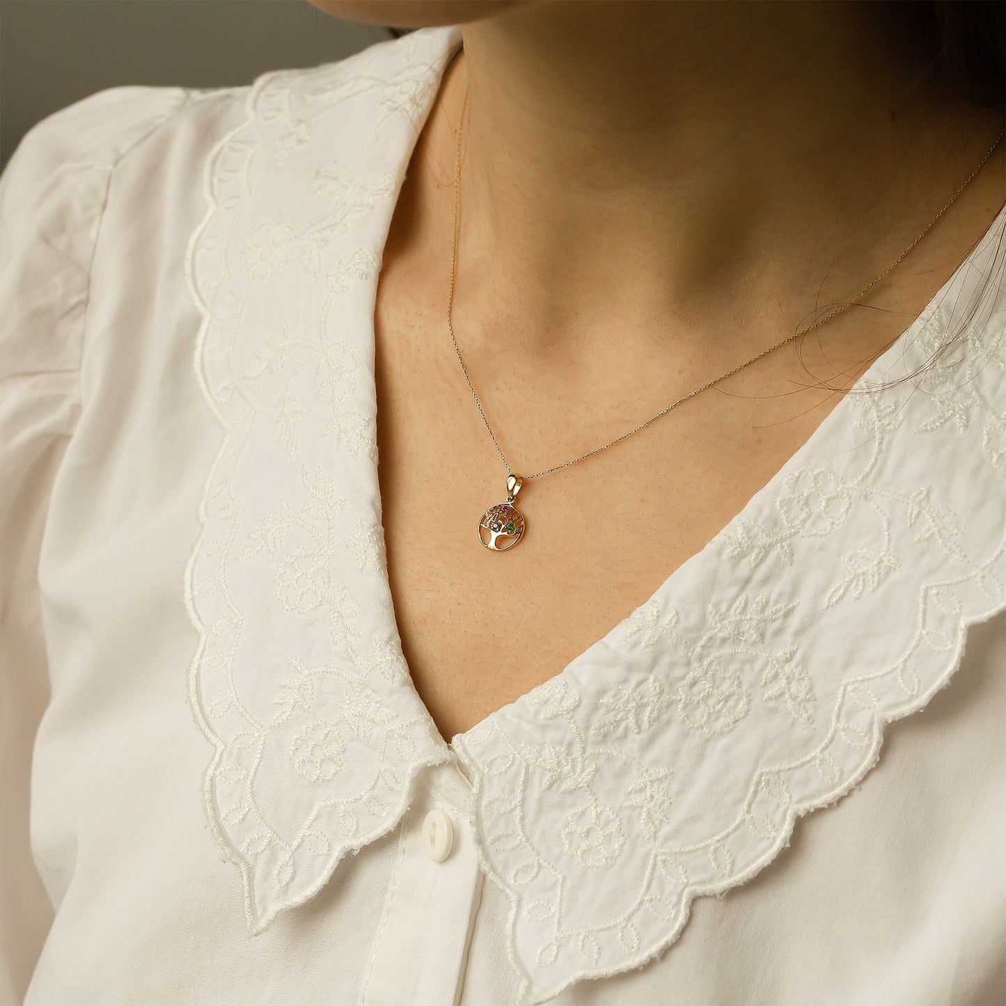 14k Solid Gold Tree of Life Necklace Pendant, Diamond Family Medallion Tree Pendant Necklace, Gold Tree Necklace For Women, Nature Pendant